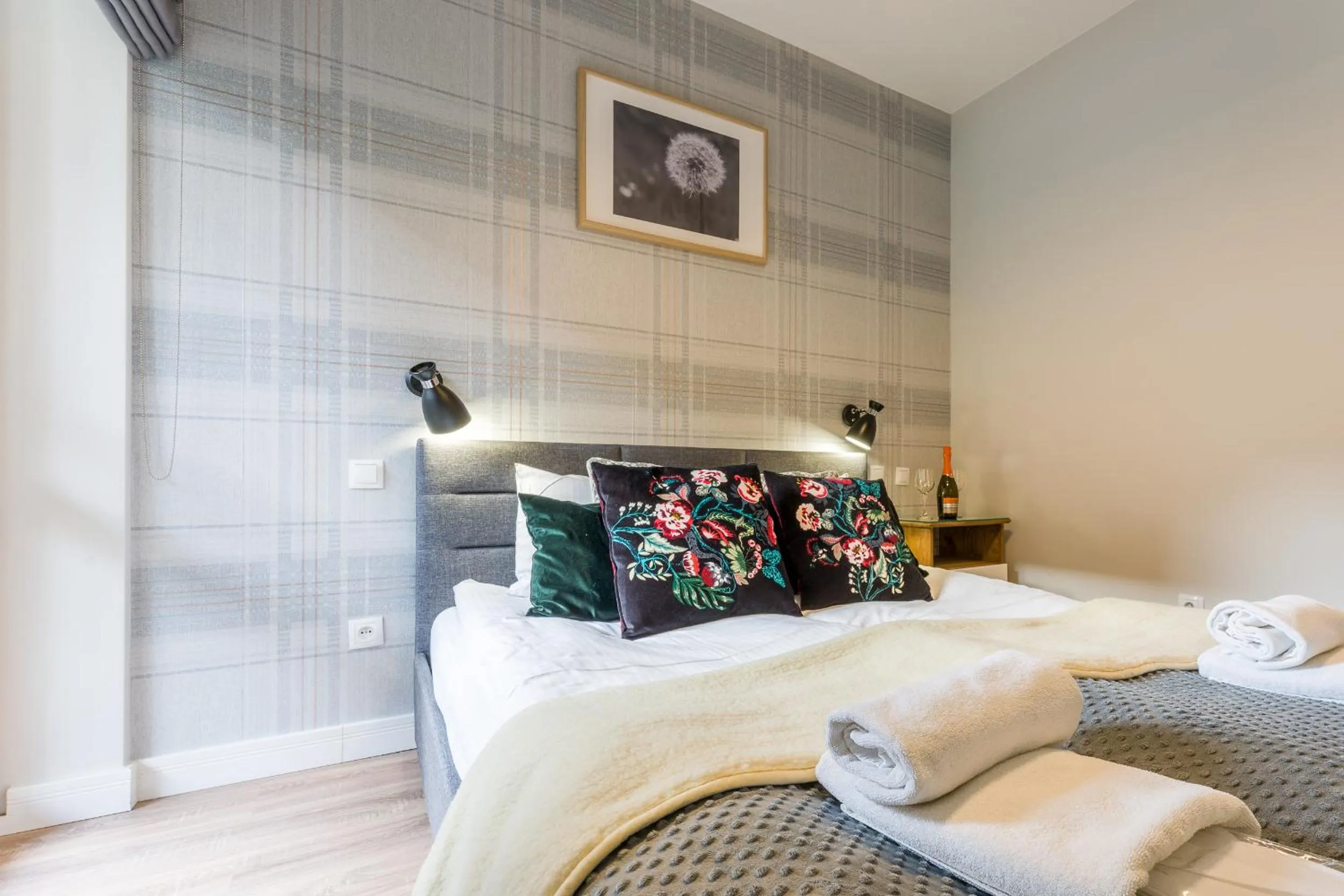 Bedroom, Bed in Bory6a Apartamenty & Free Parking