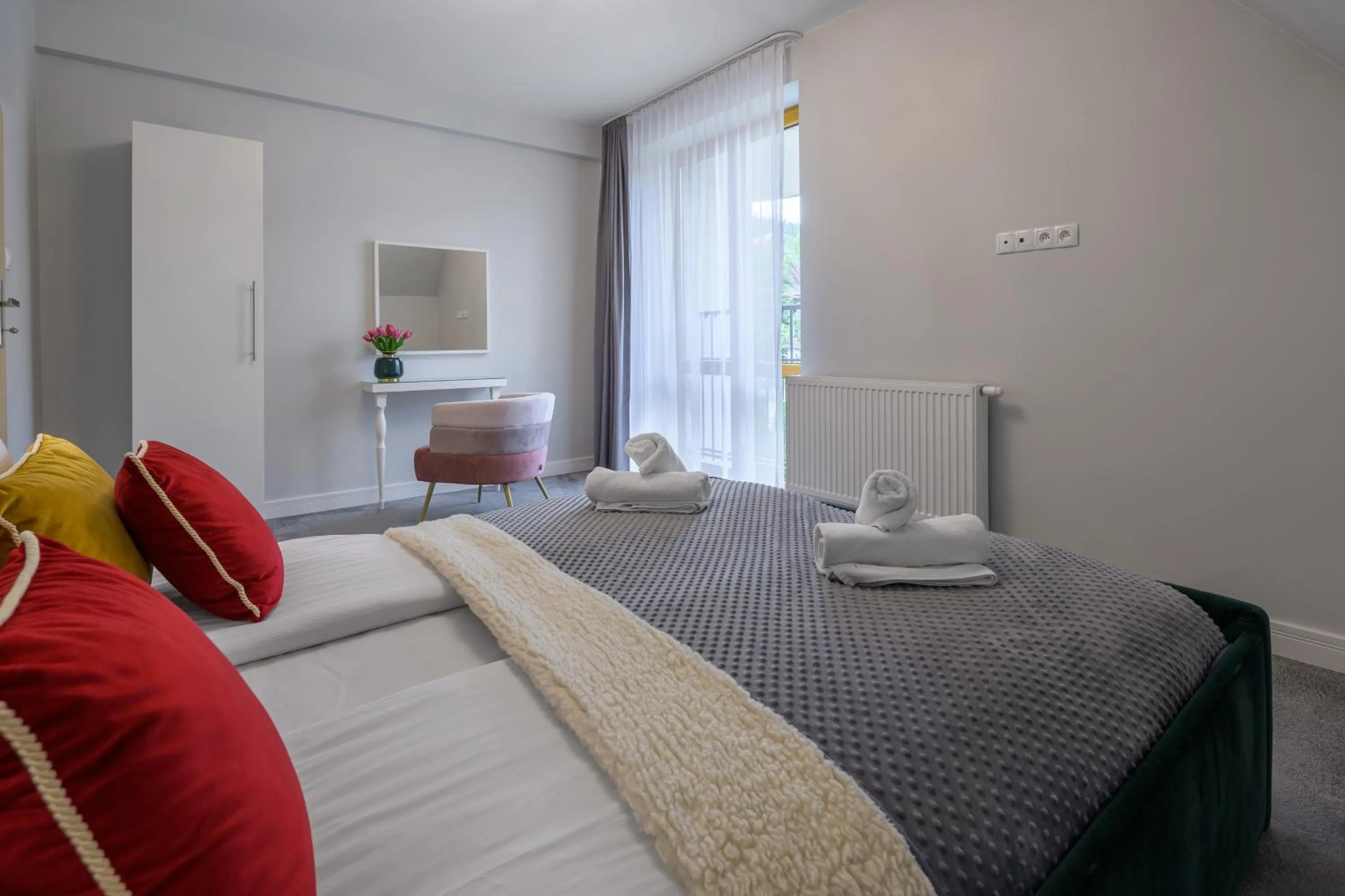 Bedroom, Bed in Bory6a Apartamenty & Free Parking