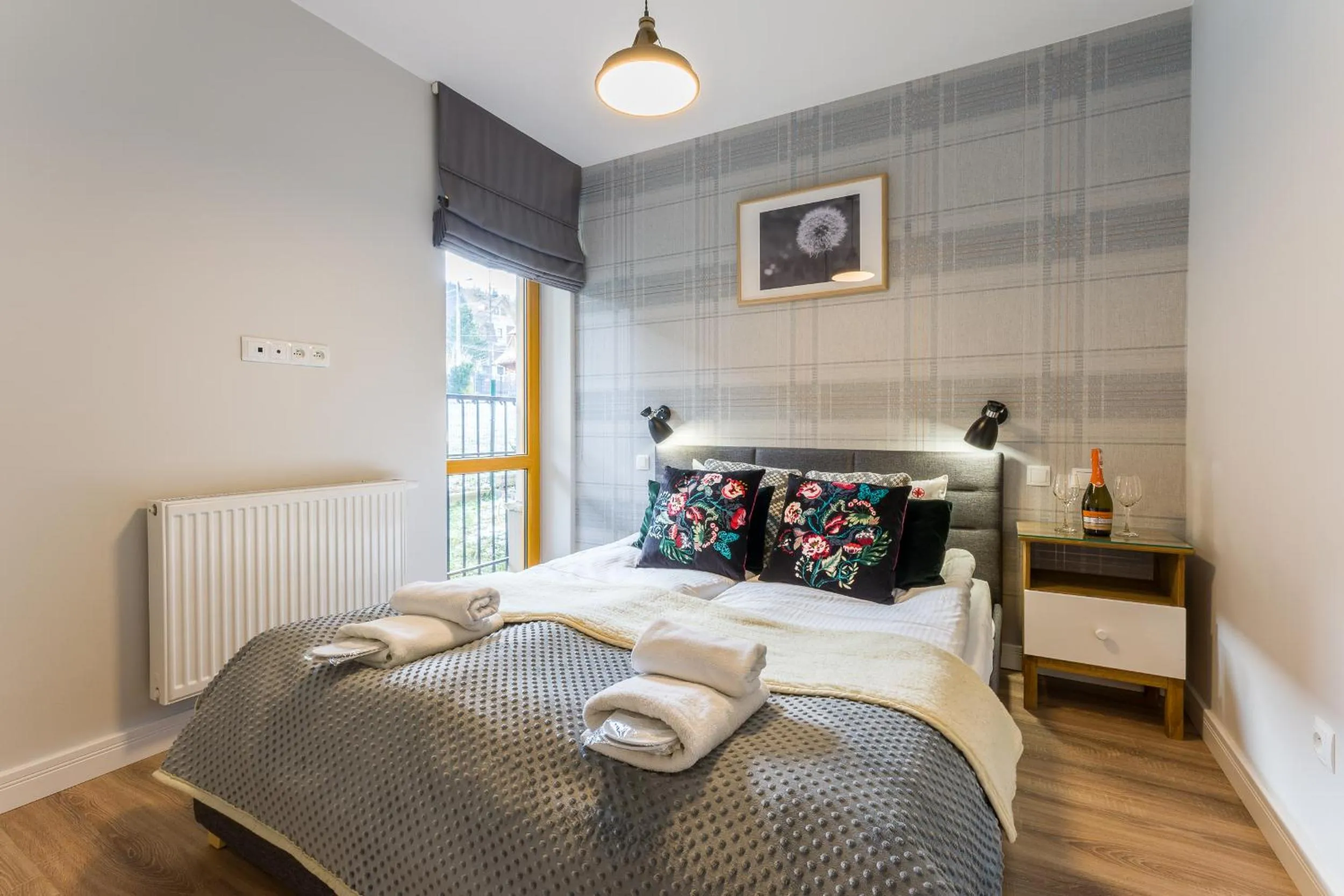 Bedroom, Bed in Bory6a Apartamenty & Free Parking