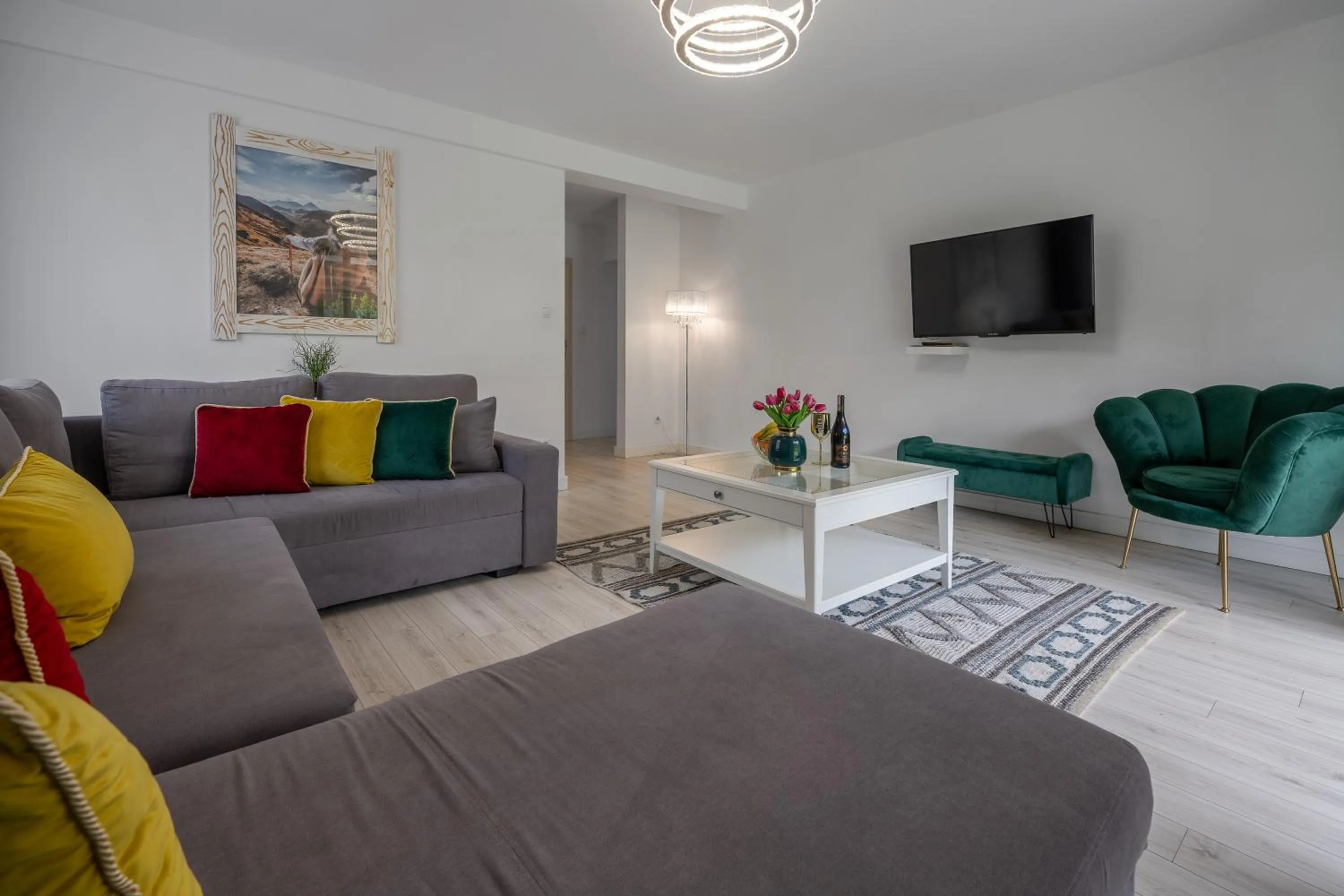 Communal lounge/ TV room in Bory6a Apartamenty & Free Parking