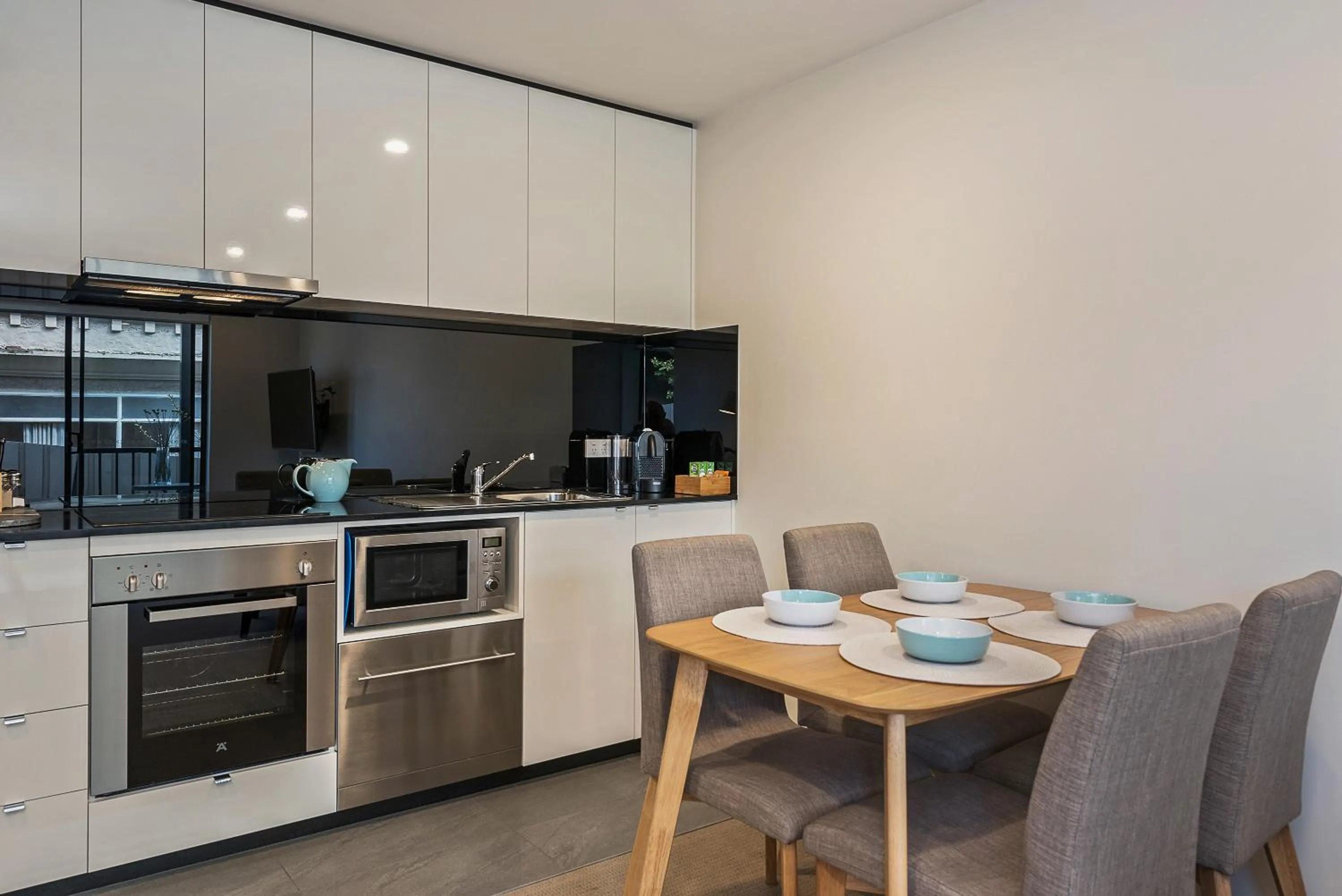 Kitchen or kitchenette in 110 Hampden Apartments