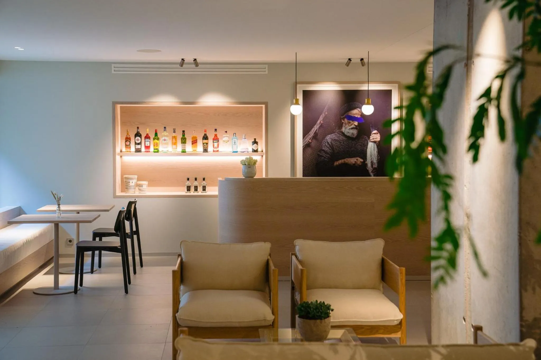 Restaurant/places to eat in C-Hotels Burlington