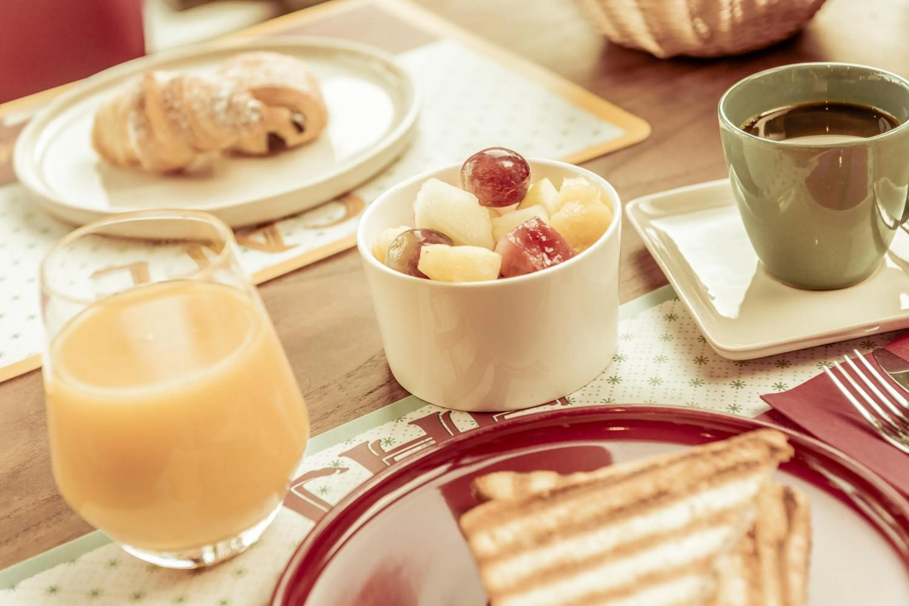 Restaurant/places to eat in Charmehotel Klokkenhof