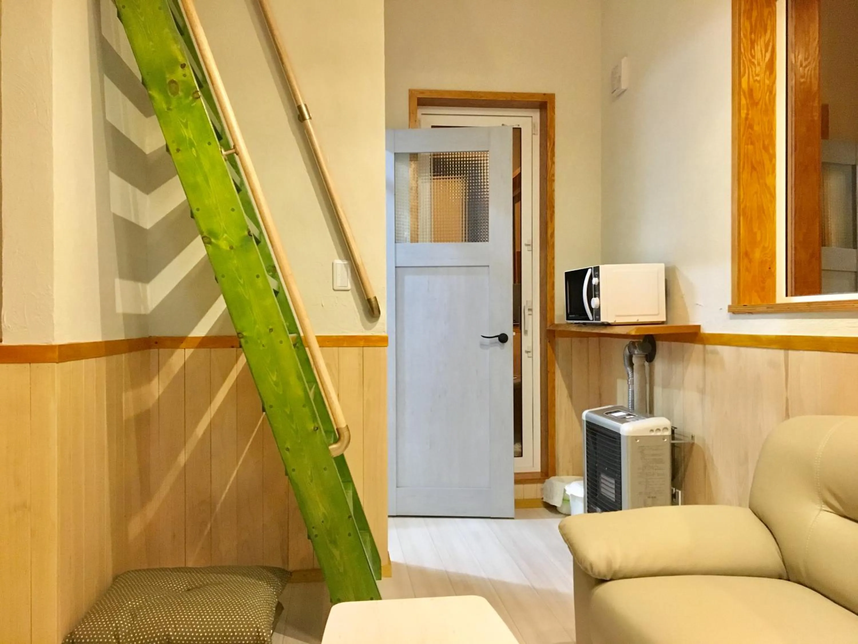 Living room in Country Cottage Wakiaiai