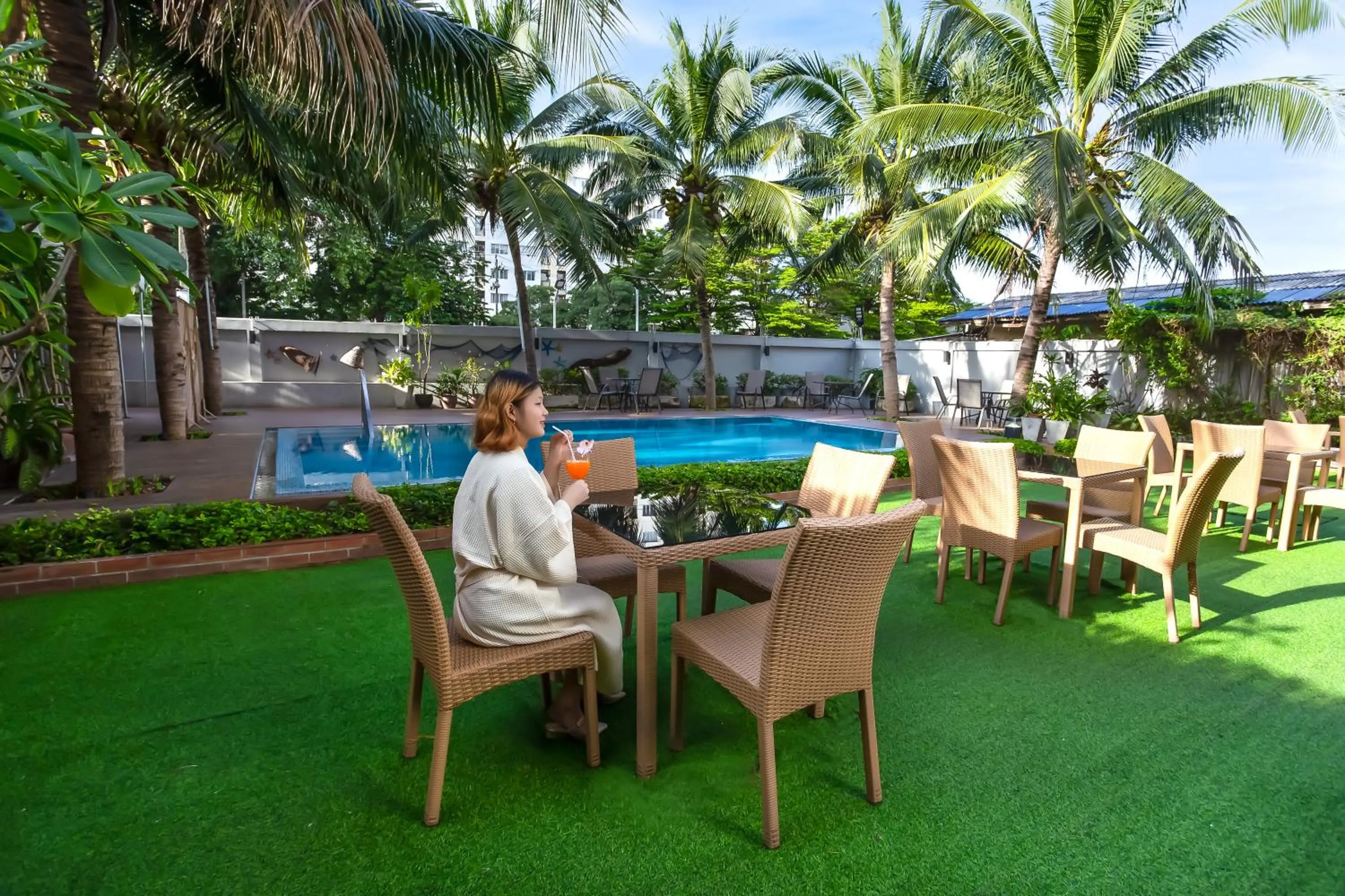 Swimming pool in Baan Thai Boutique