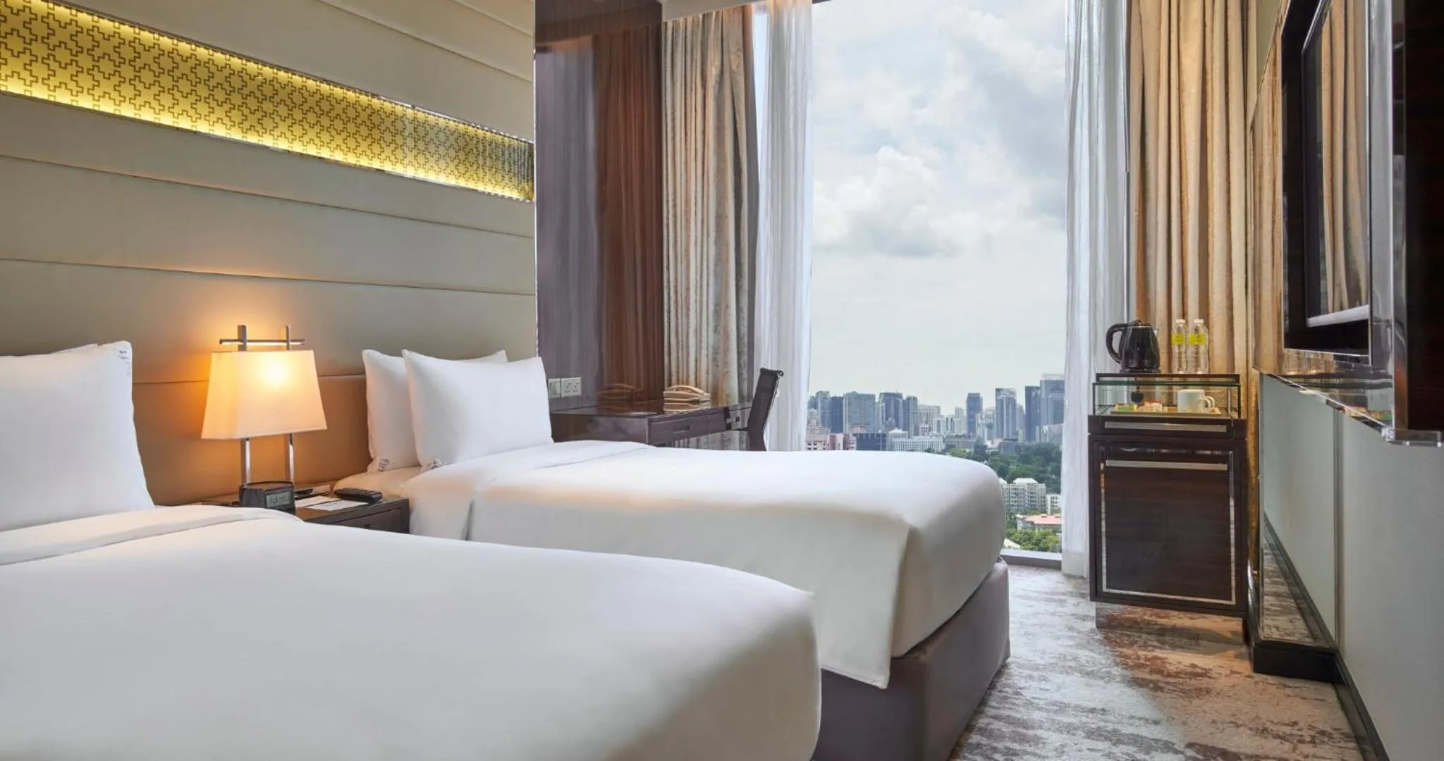 Bed in Holiday Inn Singapore Little India by IHG