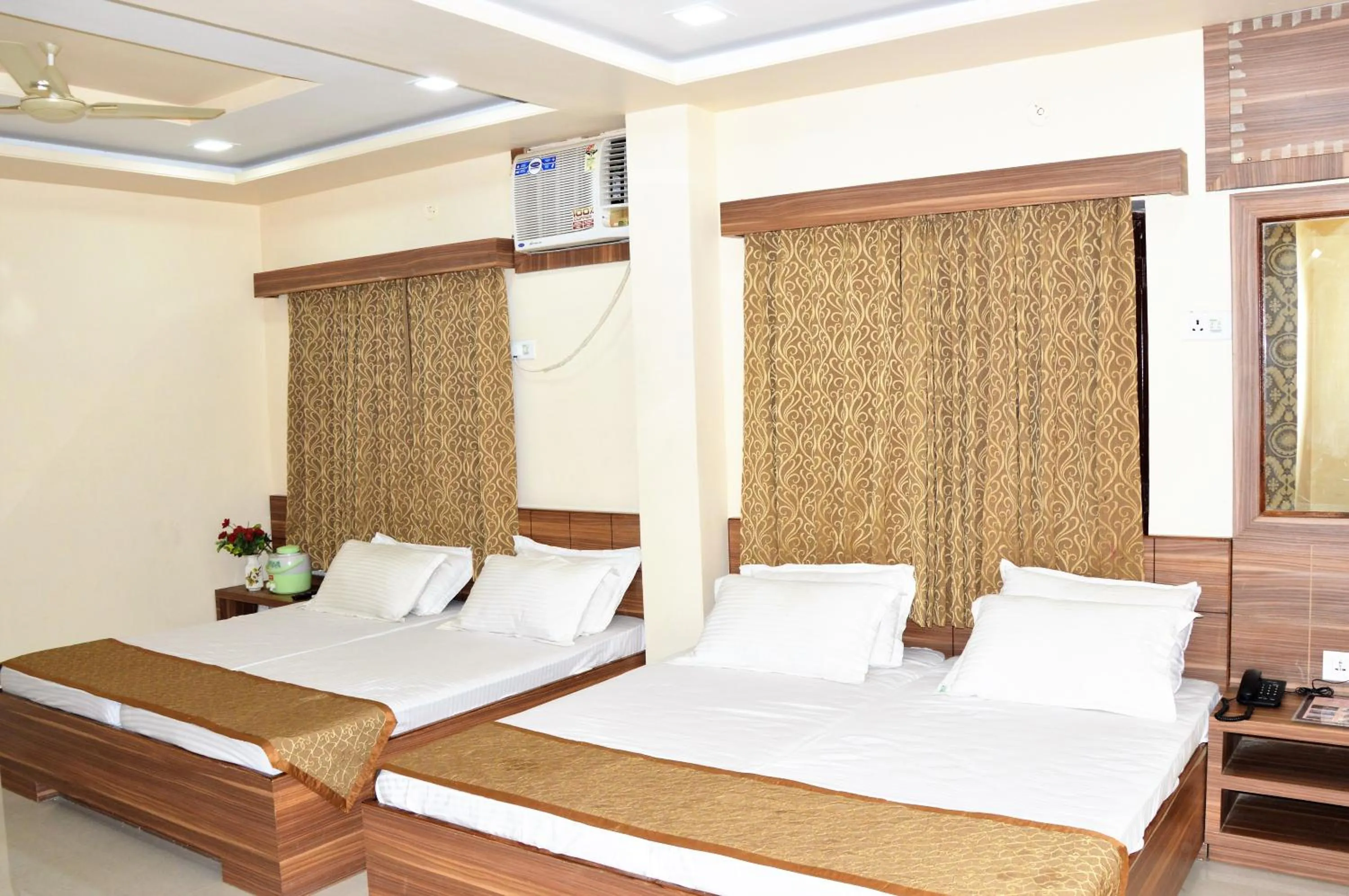 Bed in HOTEL ATA INN AND RESTAURANT (20 Mtrs from Dargah), Ajmer