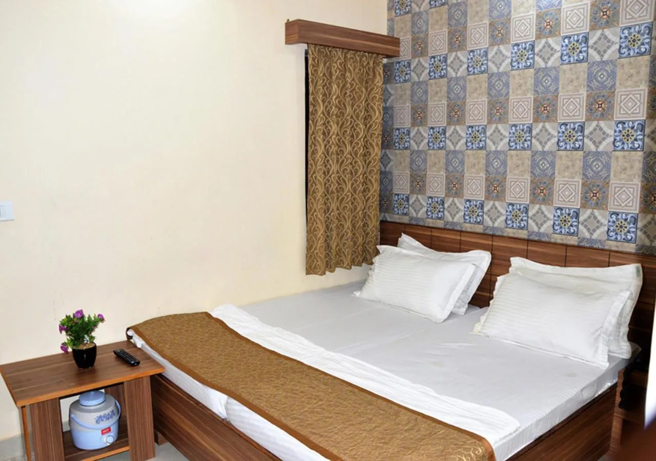 Bed in HOTEL ATA INN AND RESTAURANT (20 Mtrs from Dargah), Ajmer