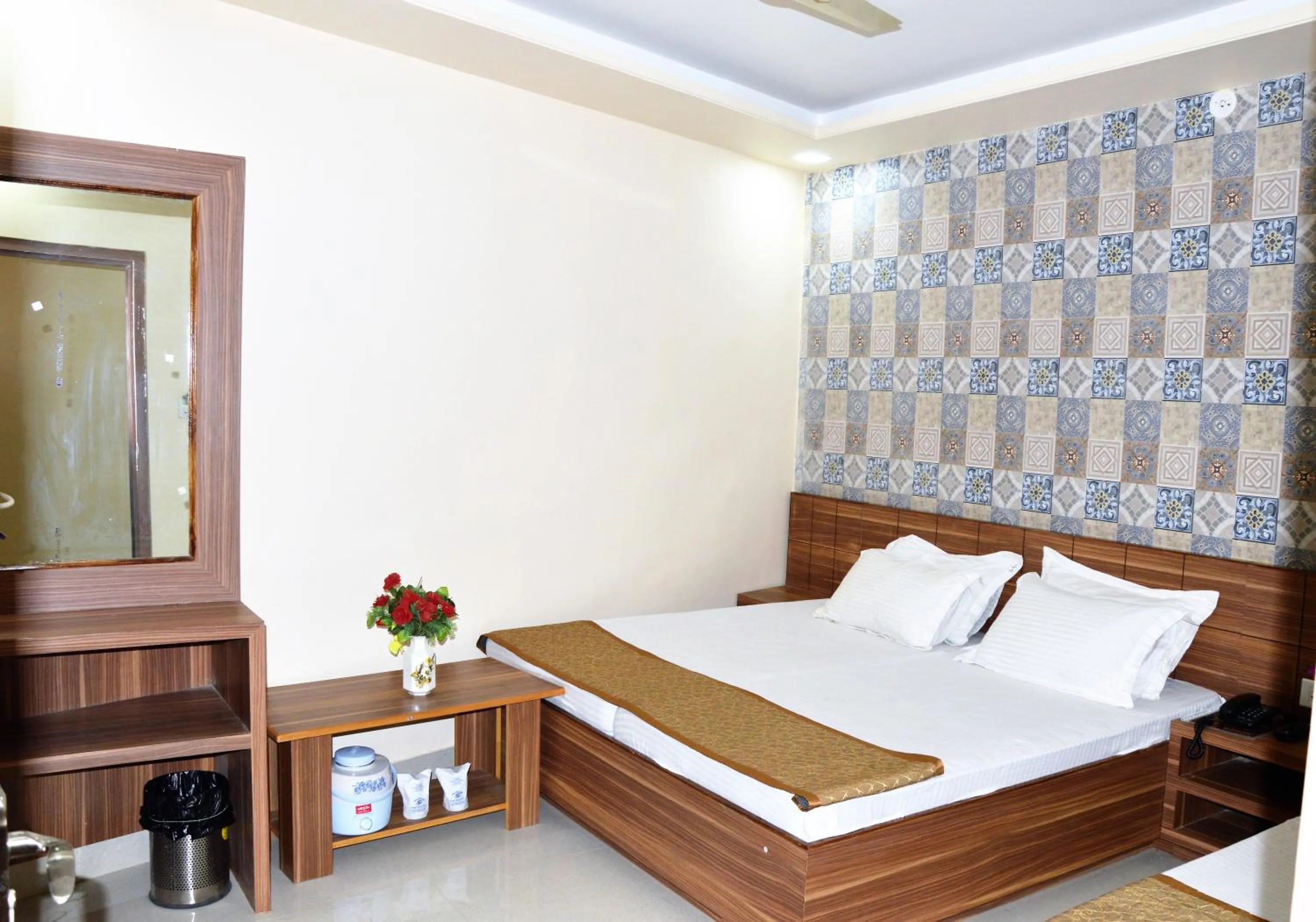 Bed in HOTEL ATA INN AND RESTAURANT (20 Mtrs from Dargah), Ajmer