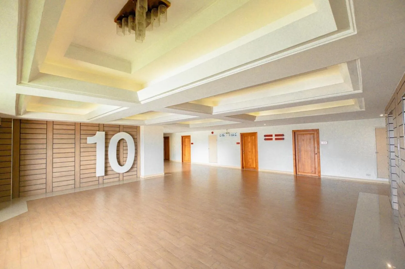 Property building in Welcome Jomtien Beach Hotel