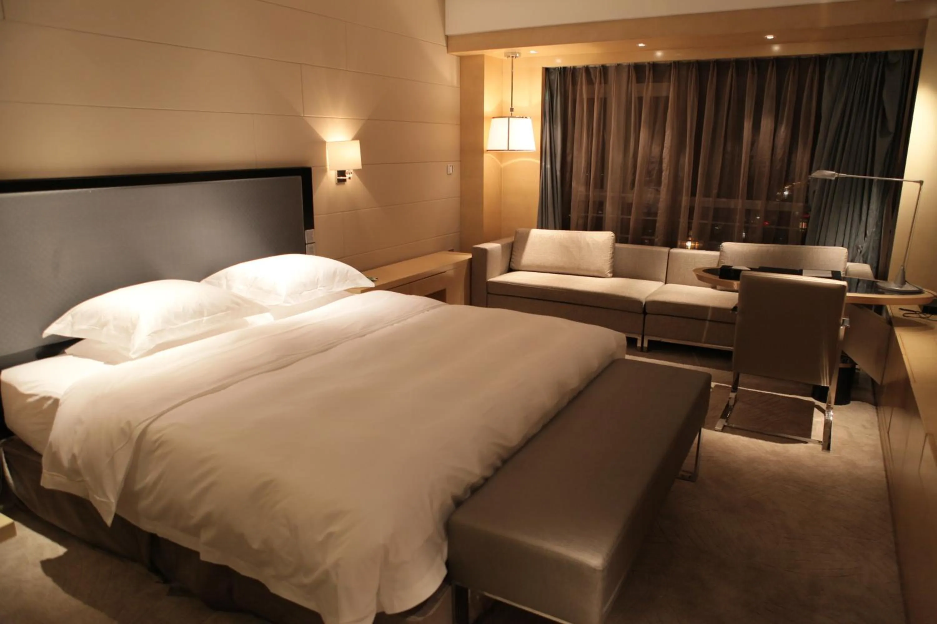 Bed in Huangyan Yaoda Hotel