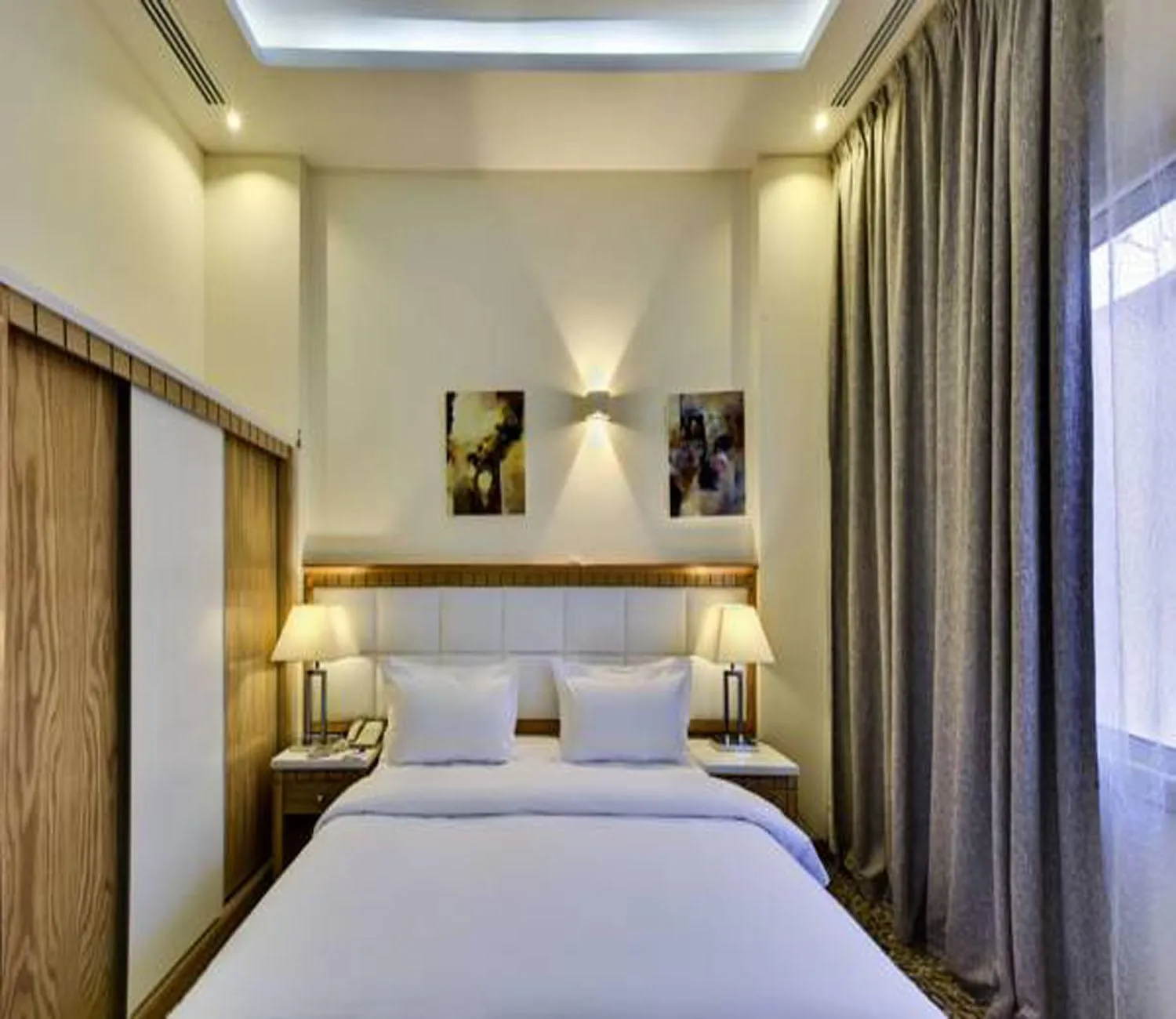 Bed in Golden Dune Hotel AlFayhaa