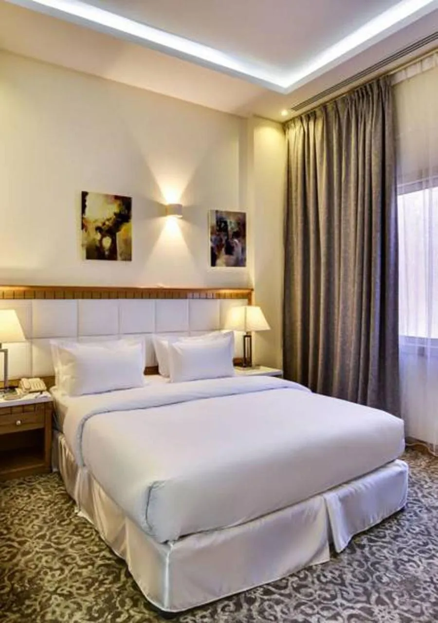 Bed in Golden Dune Hotel AlFayhaa