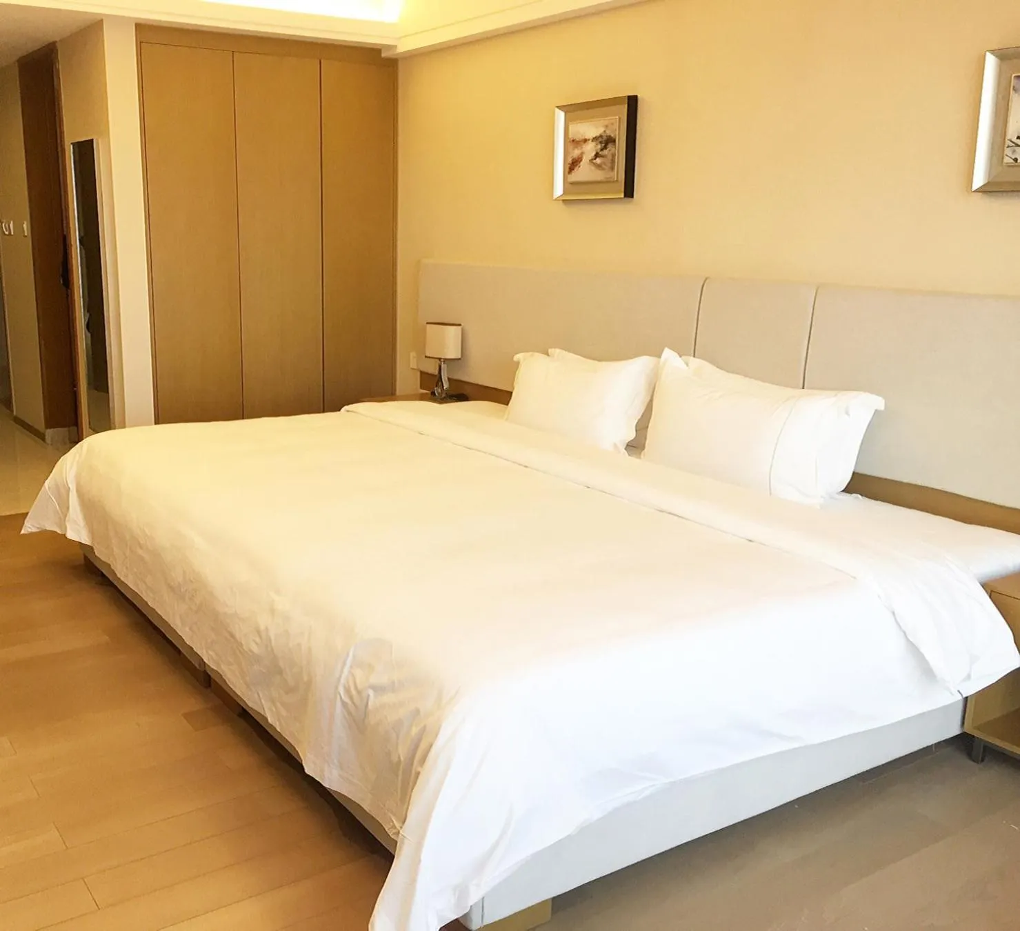 Bed in Yuwa Serviced Residence