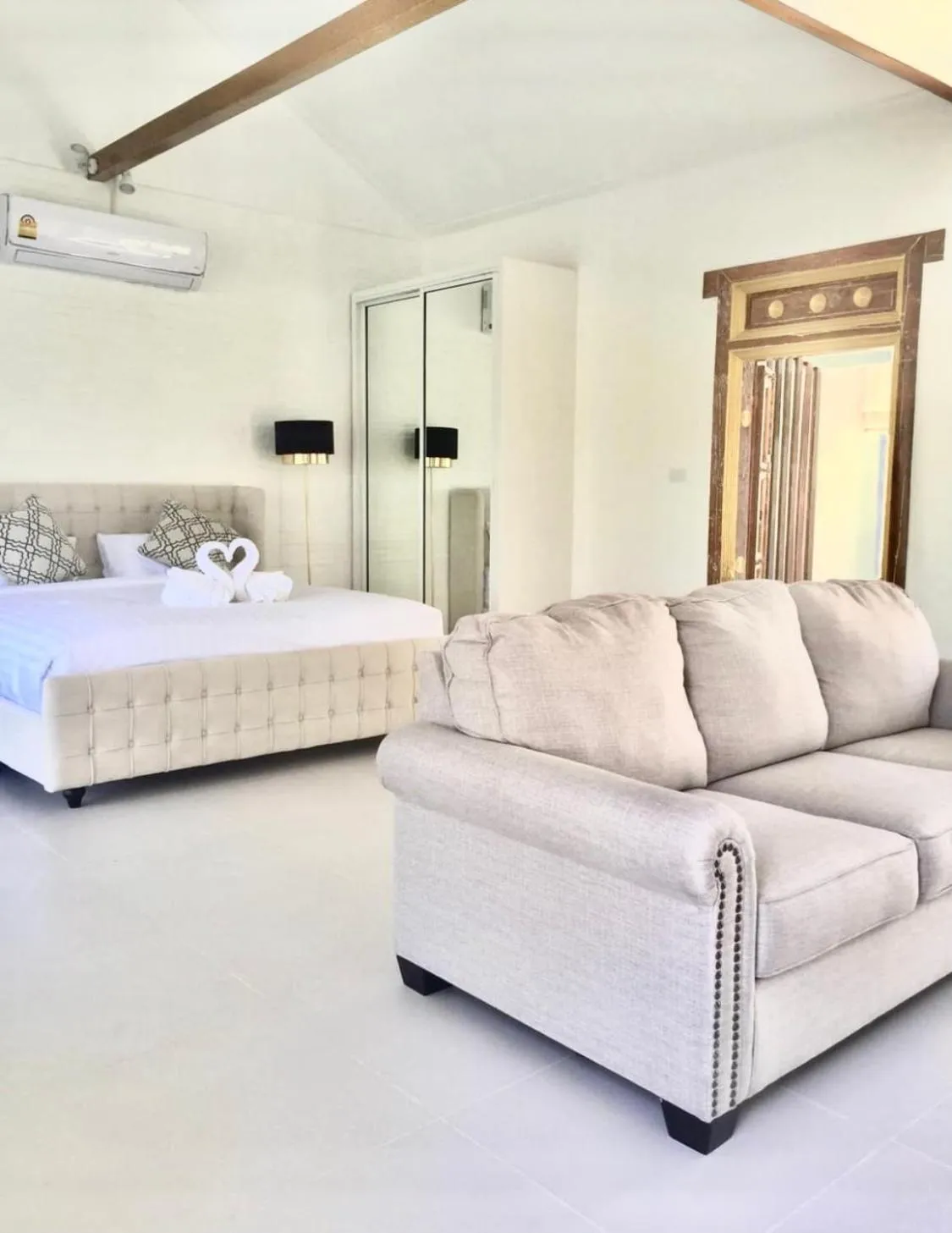 Mountain View Pool Villa