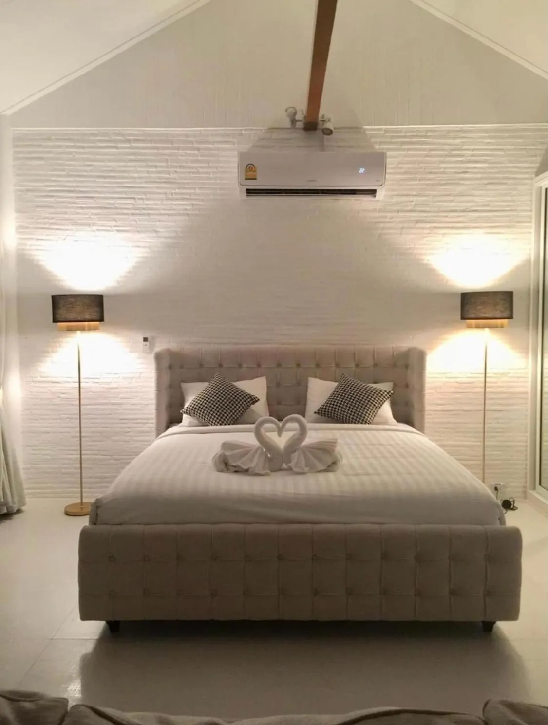 Mountain View Pool Villa