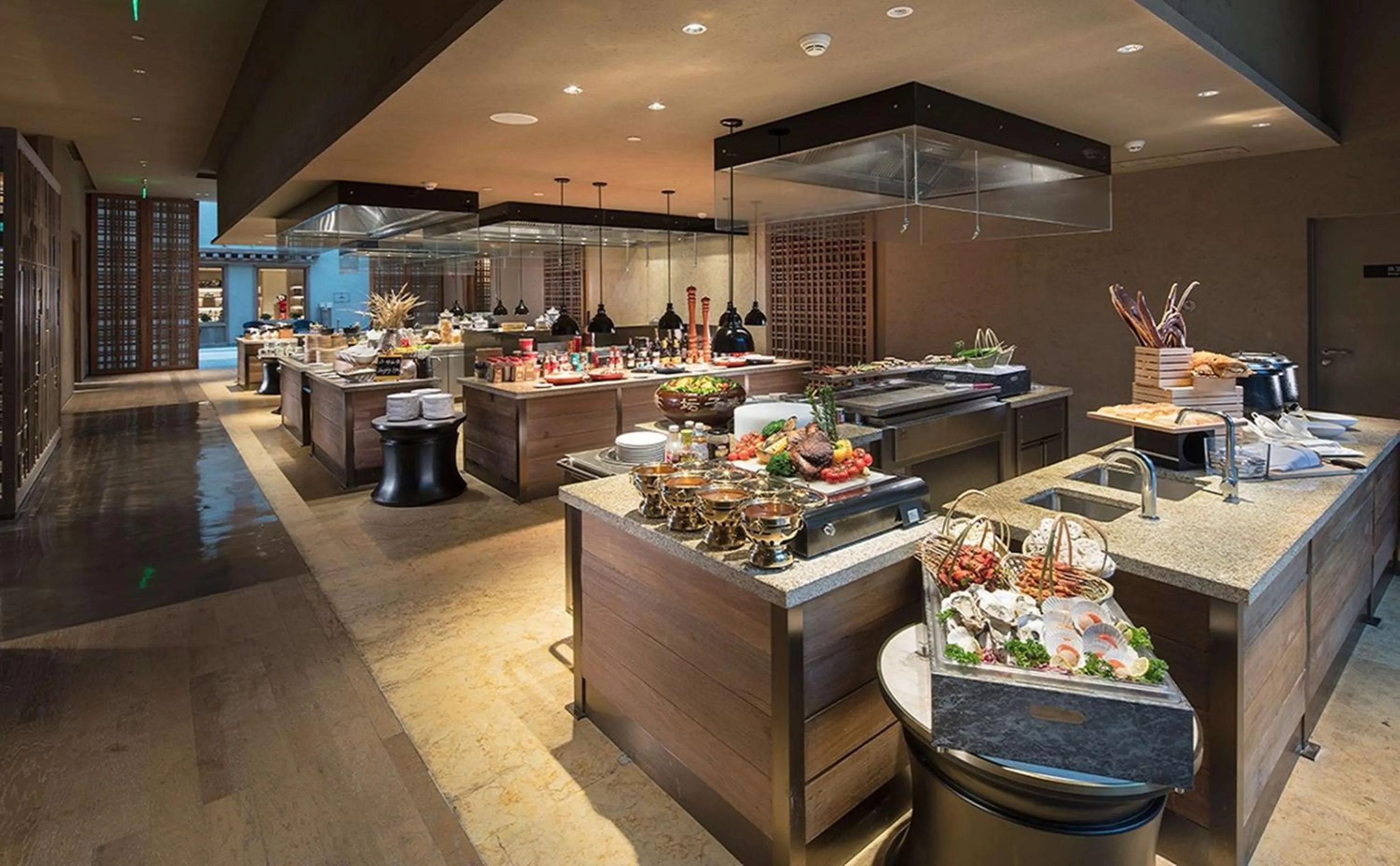 Restaurant/places to eat in Hilton Jiuzhaigou Resort