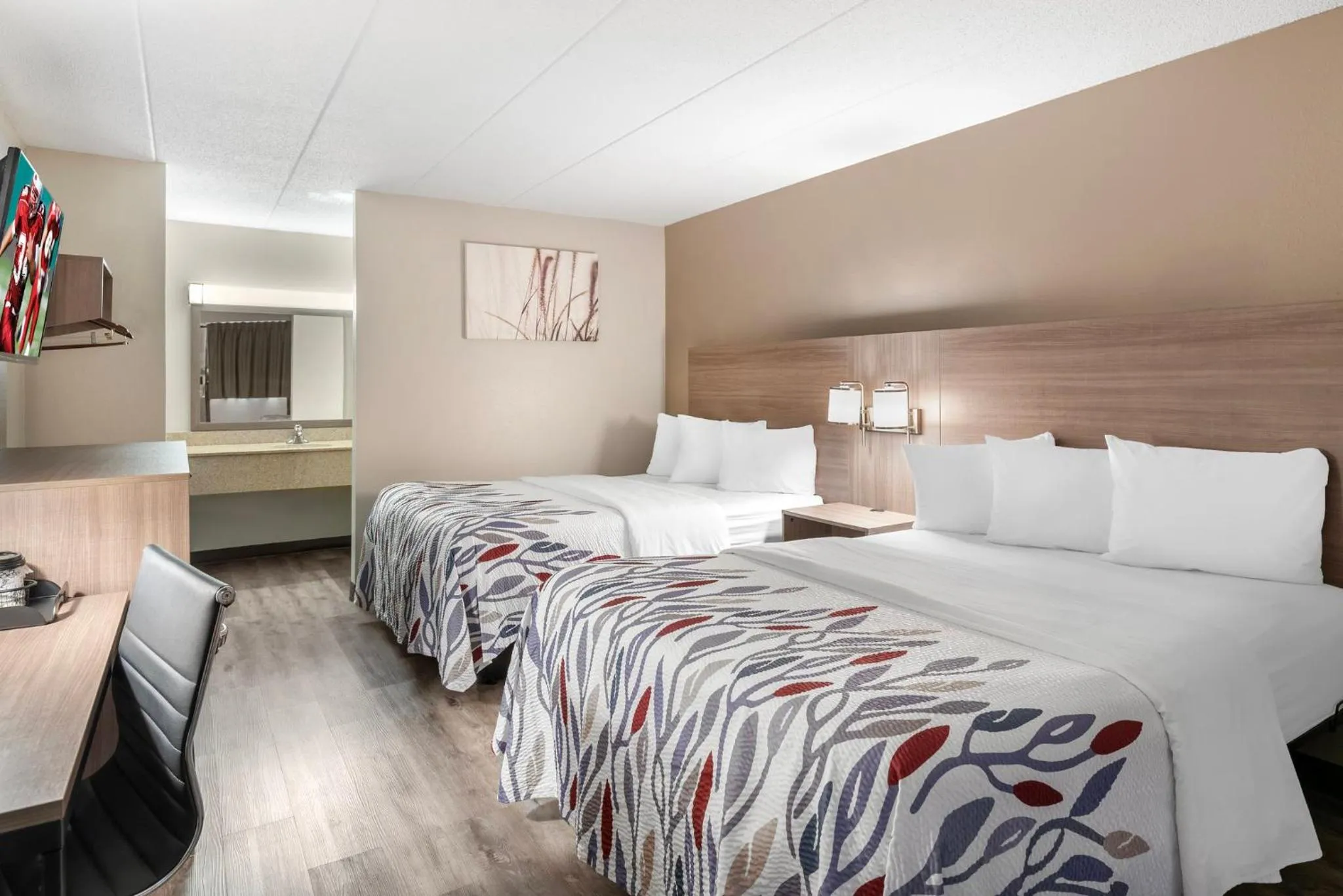 Photo of the whole room, Bed in Red Roof Inn Doswell - Kings Dominion