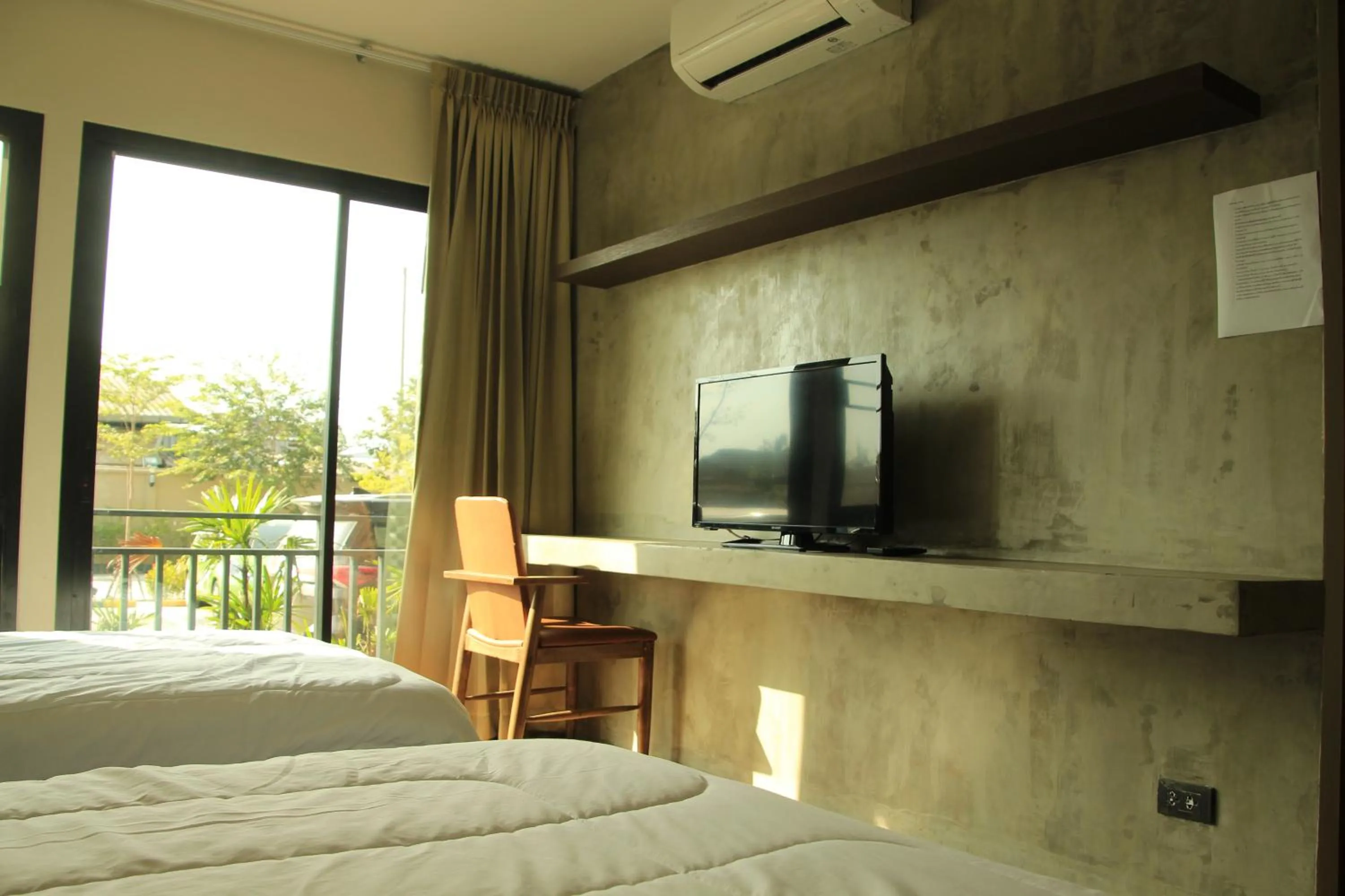 The Residence Thepkanjana