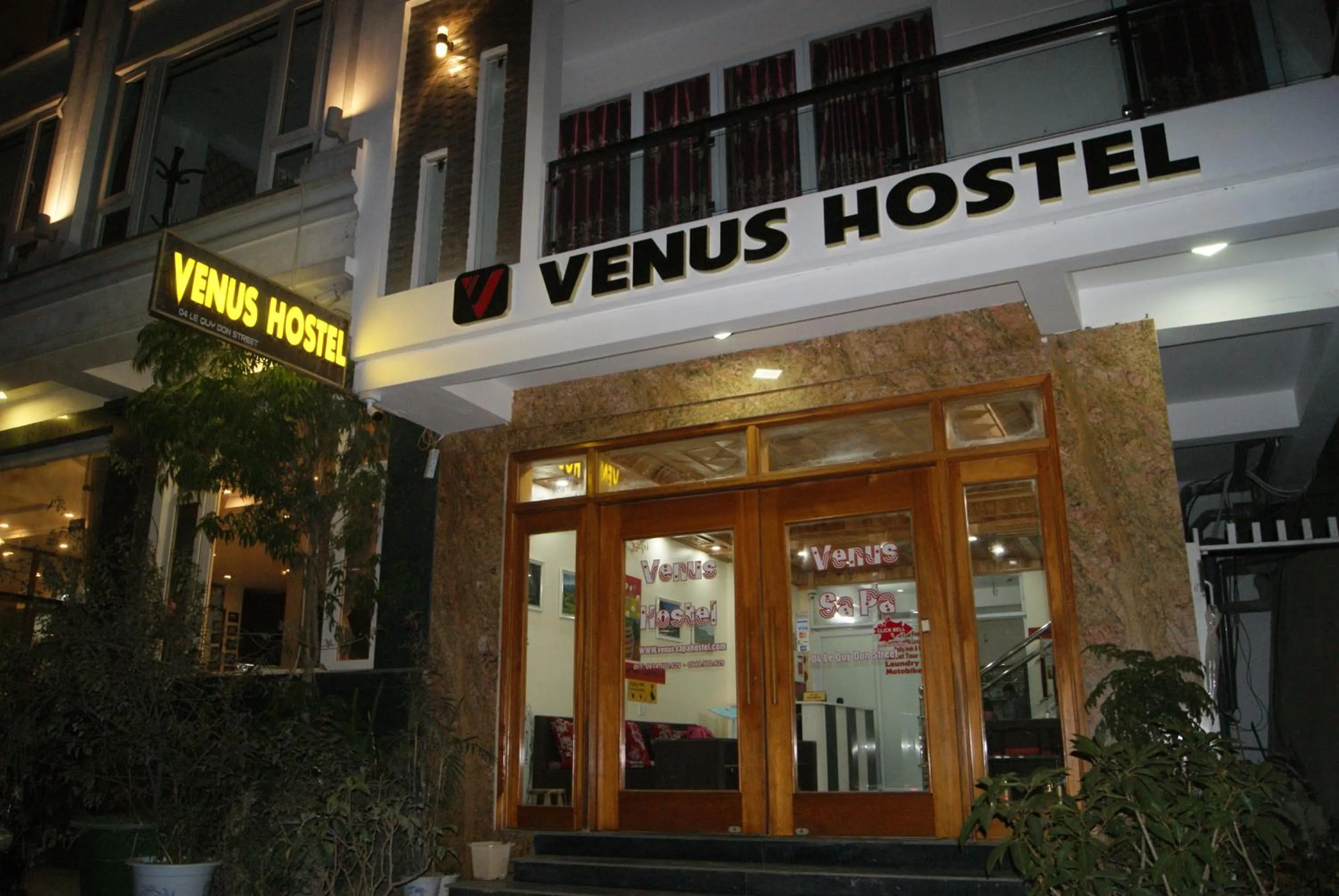 Facade/entrance in Venus Sapa Hostel