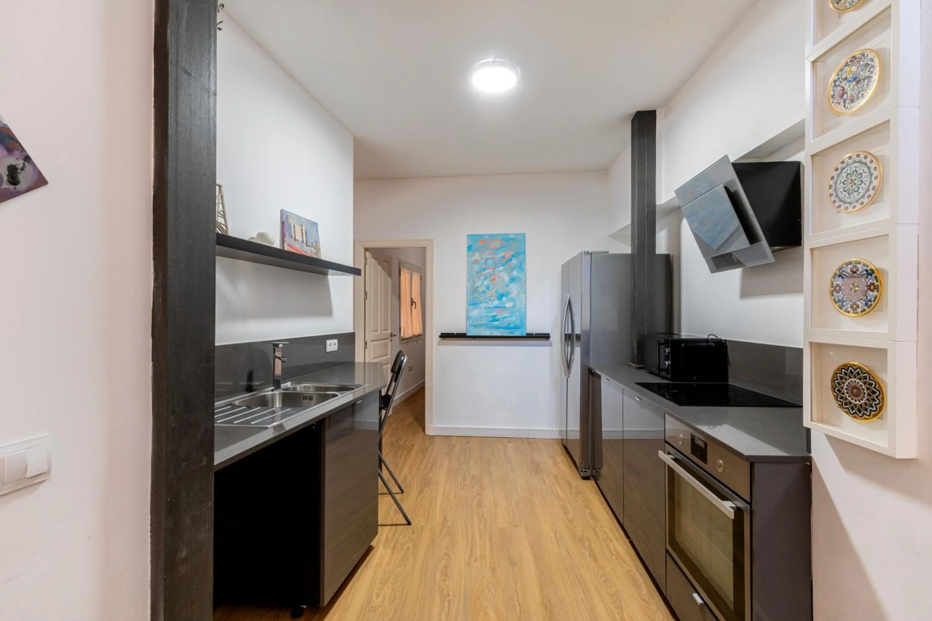 Kitchen or kitchenette in HOUSE SEVILLANA 6 habitaciones