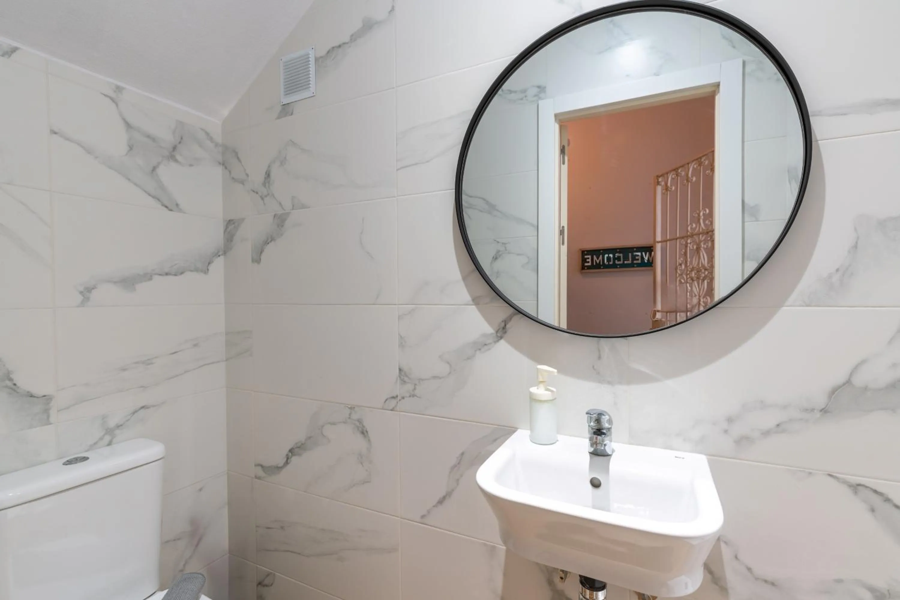 HOUSE SEVILLANA 6 habitaciones