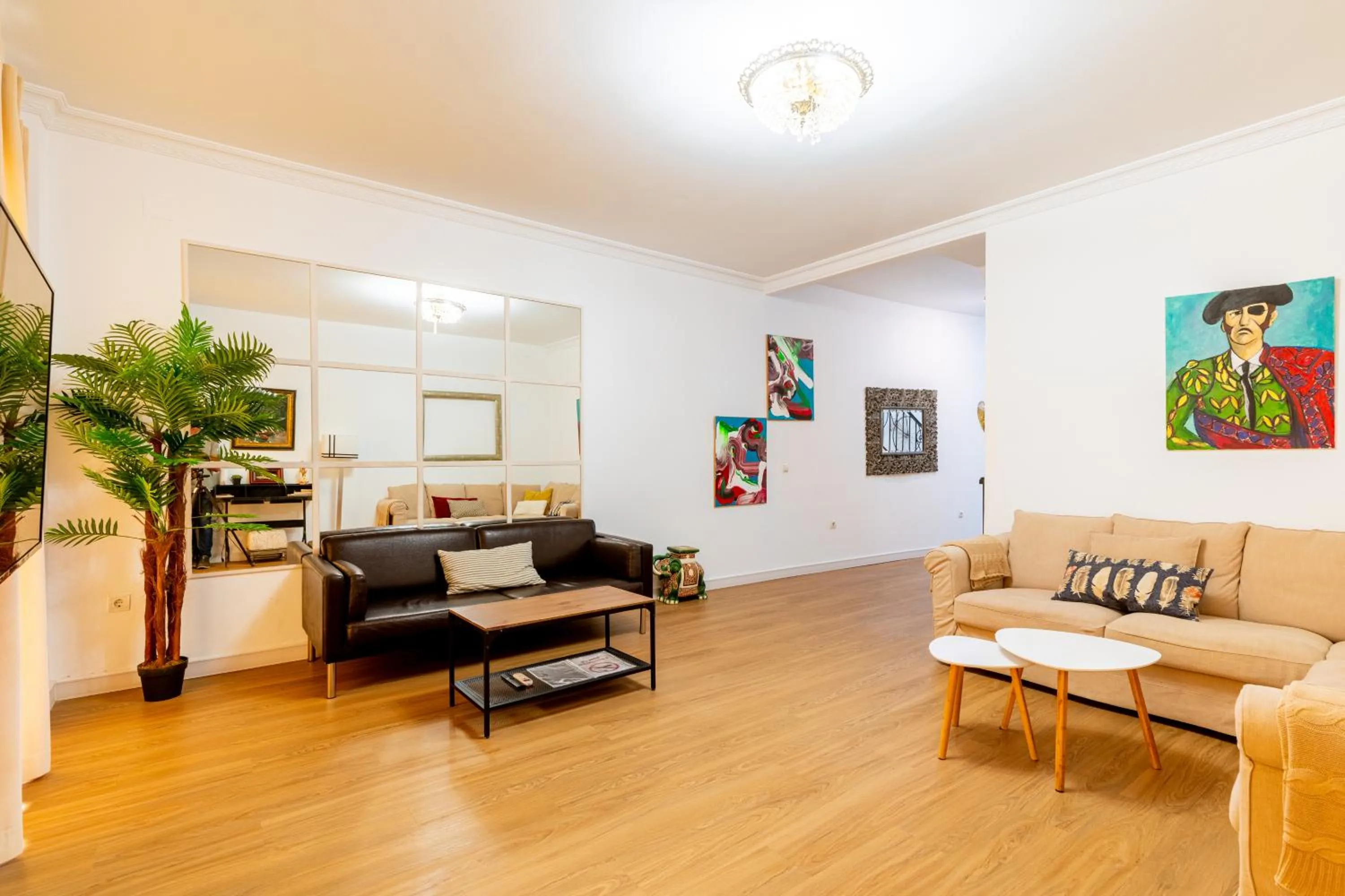 HOUSE SEVILLANA 6 habitaciones