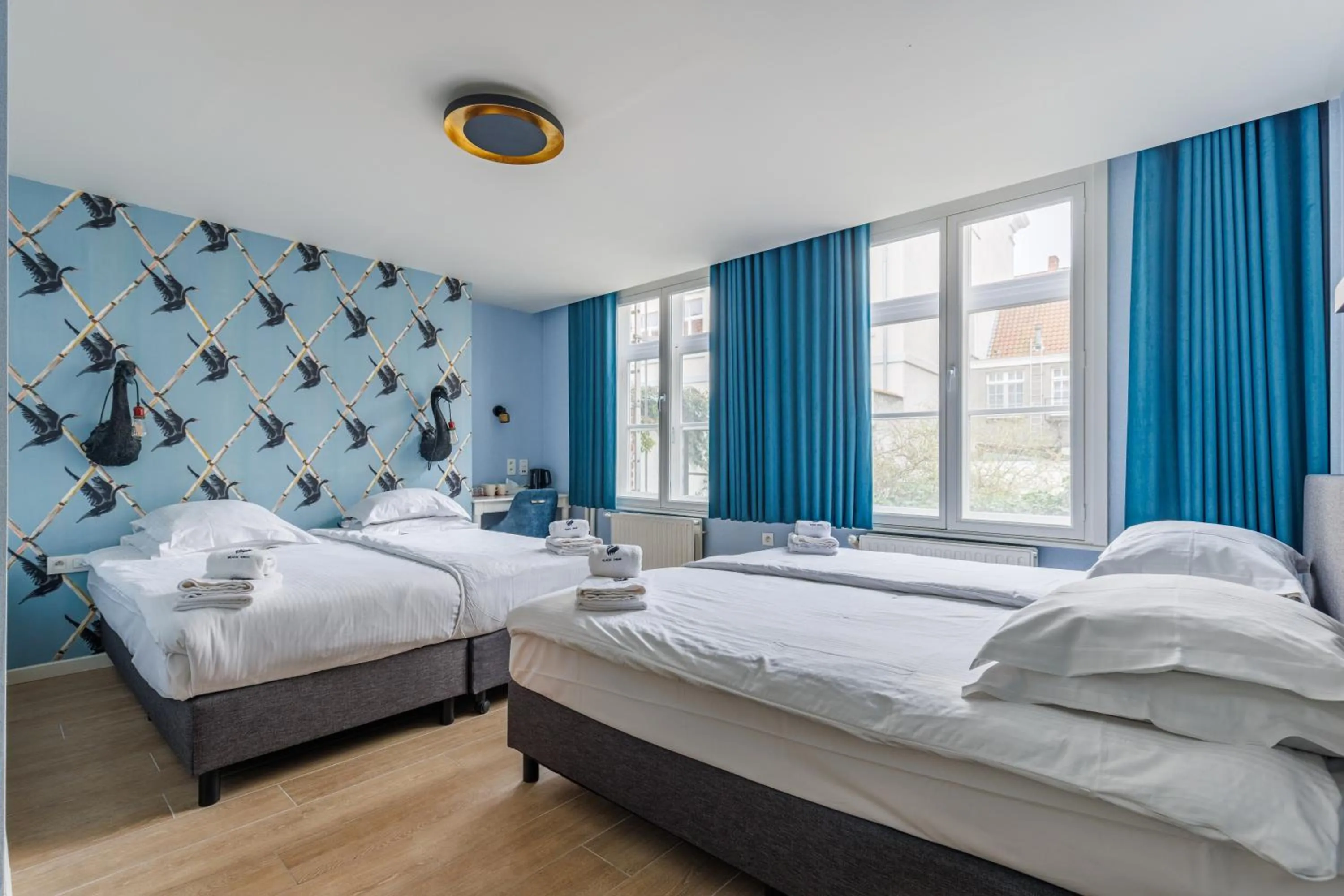 Bed in The Black Swan Hotel