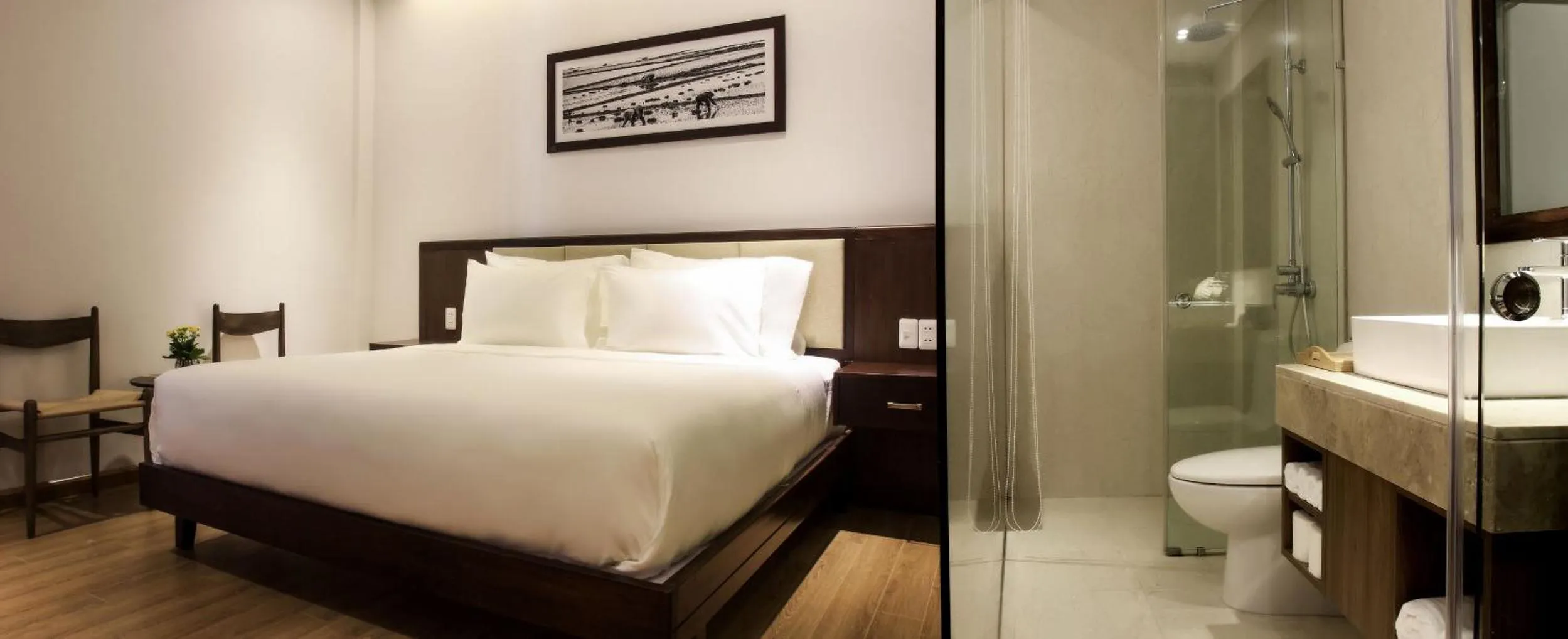 Bedroom, Bed in Di lusso Boutique Hotel Riverside Danang