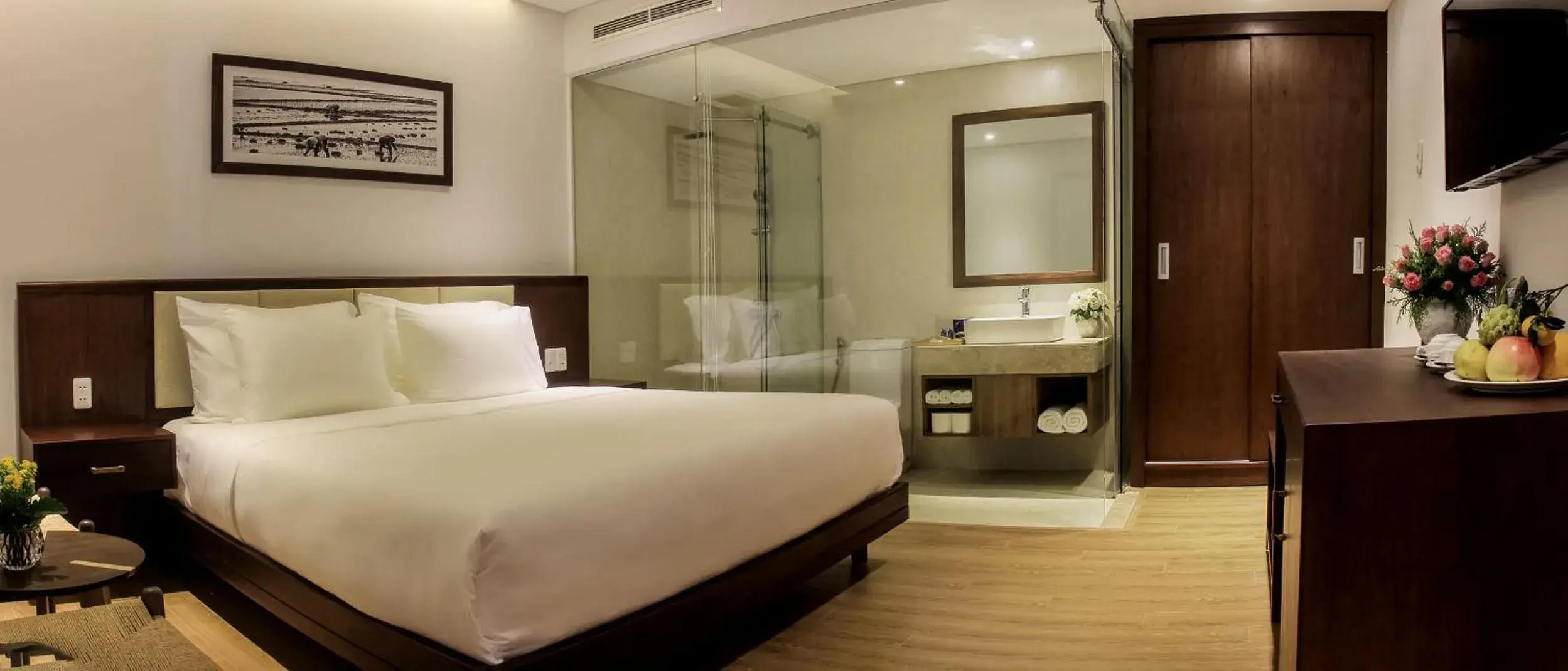 Superior Double Room in Di lusso Boutique Hotel Riverside Danang Superior Double Room in Di lusso Boutique Hotel Riverside Danang