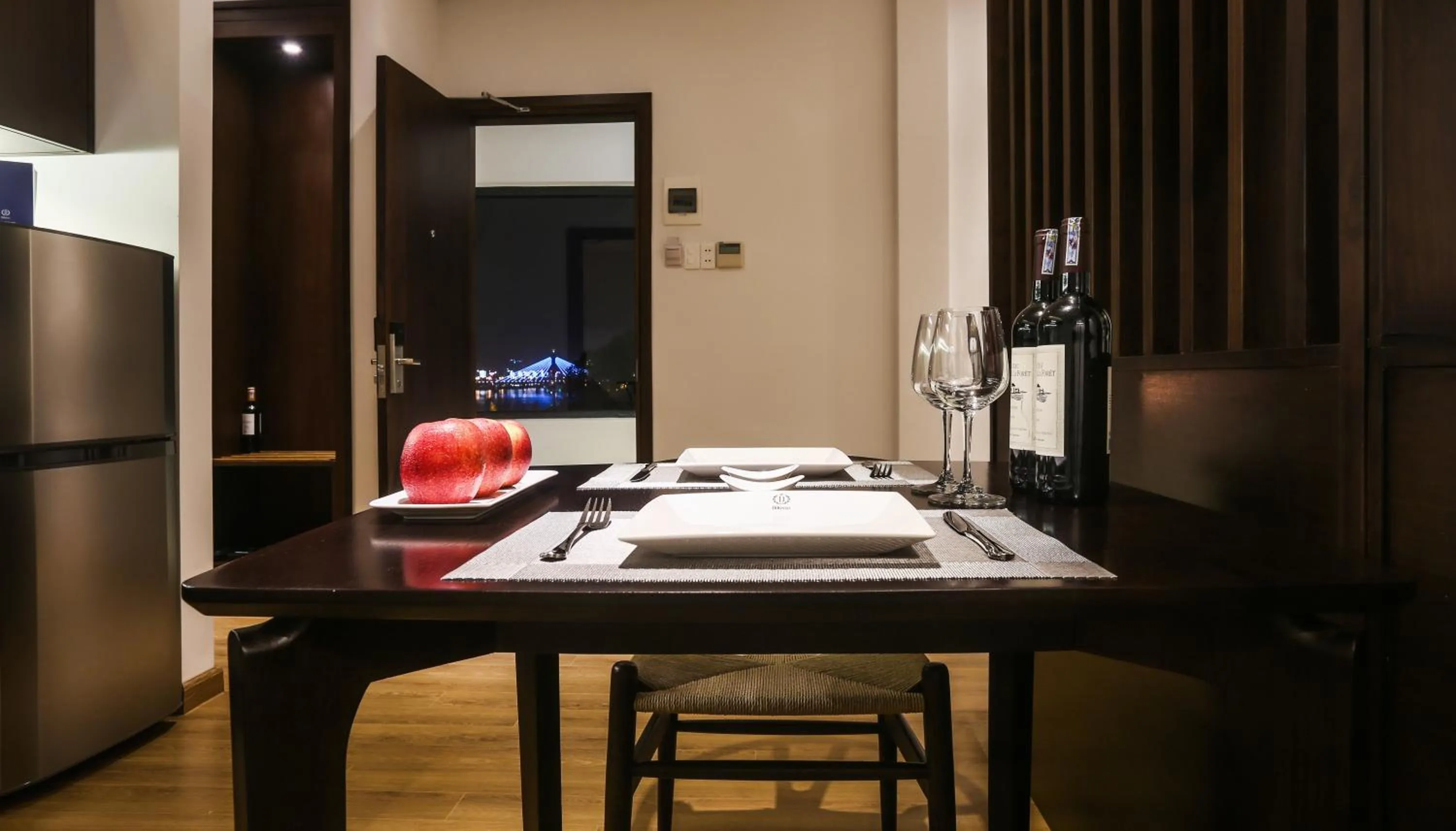 Kitchen or kitchenette in Di lusso Boutique Hotel Riverside Danang