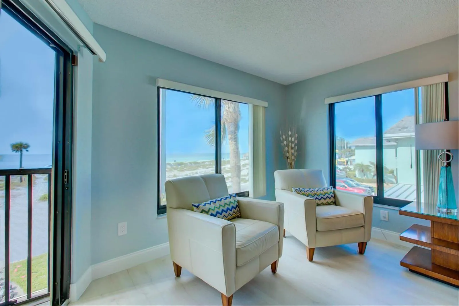 Property building in Anna Maria Island Beach Sands