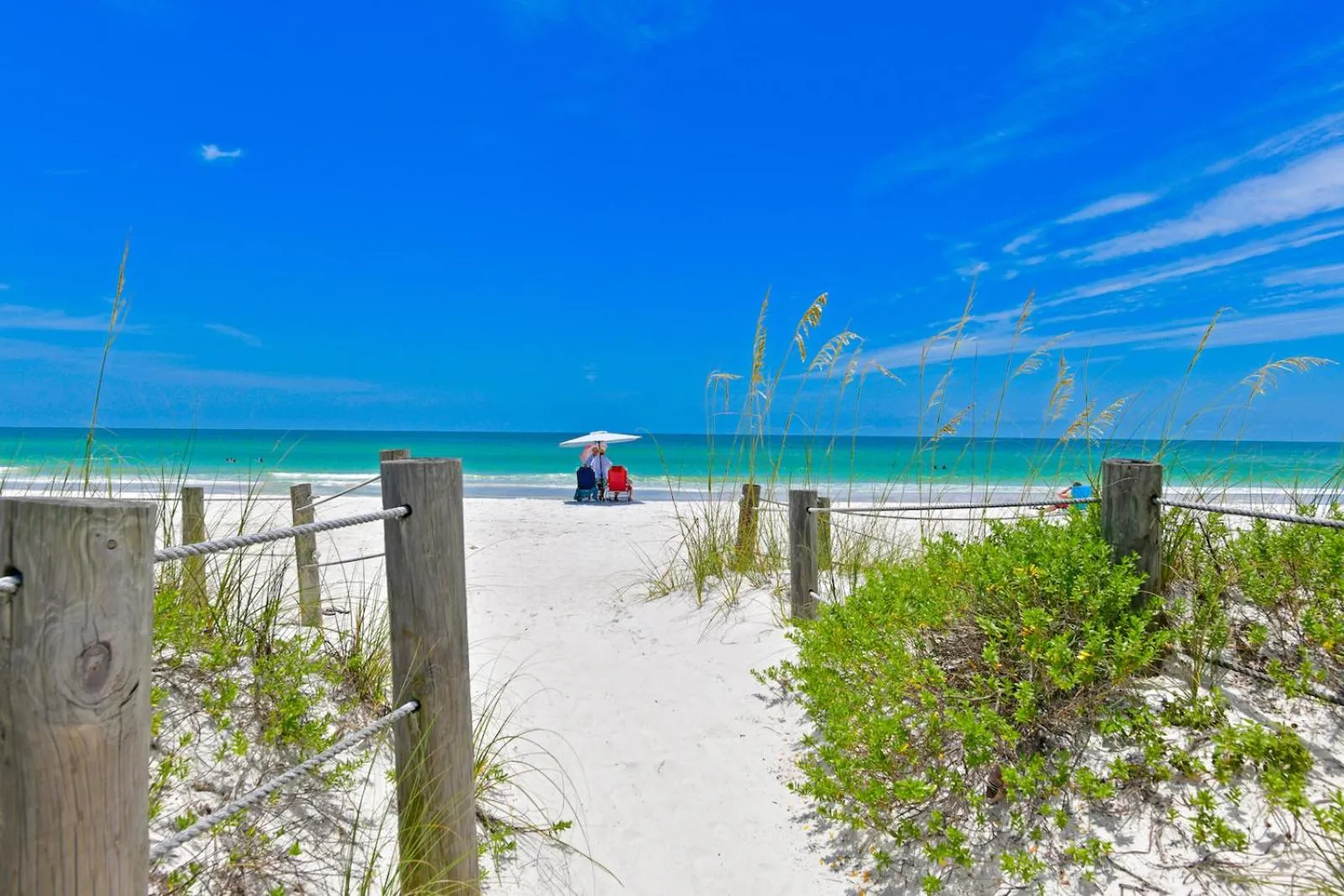 Property building in Anna Maria Island Beach Sands