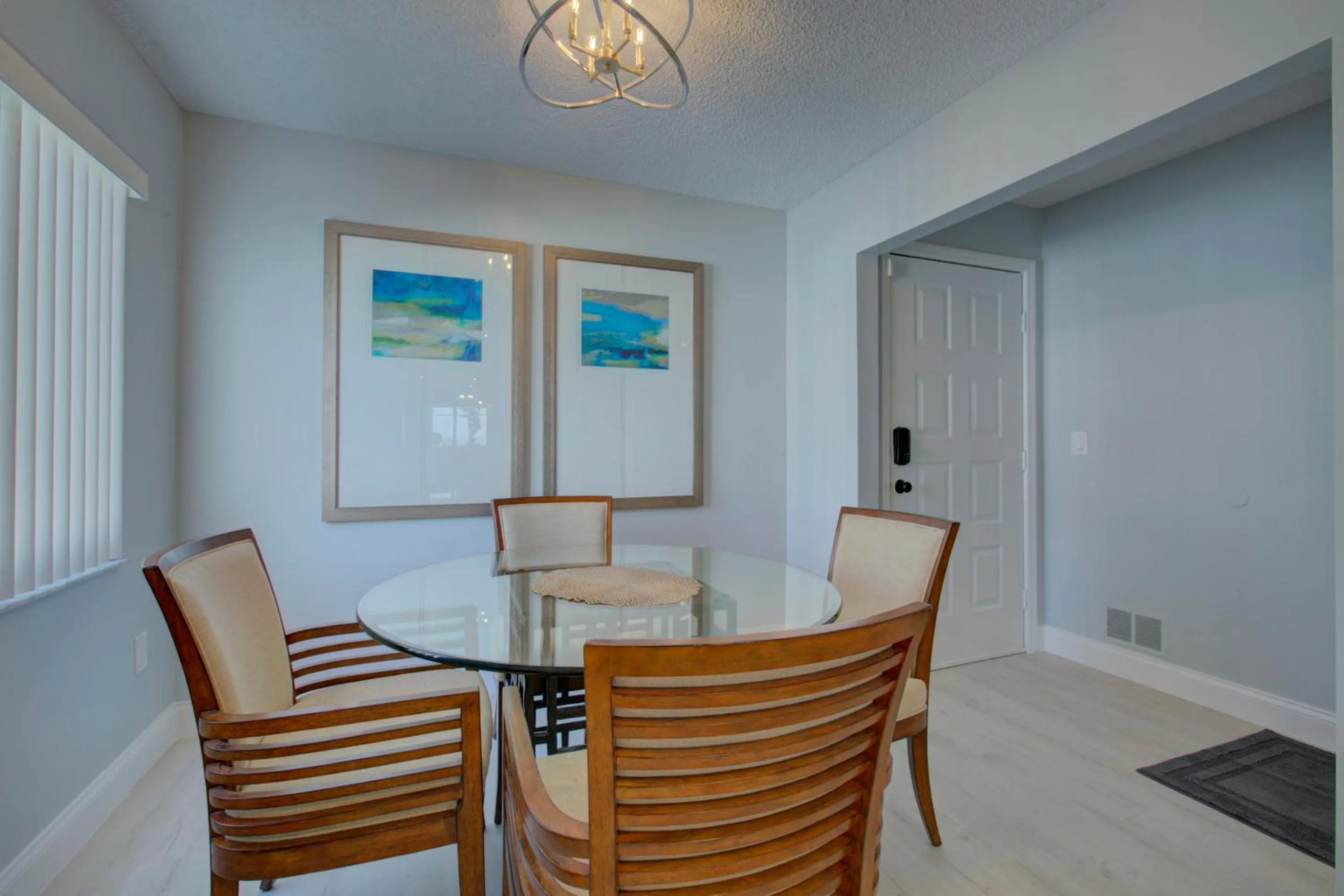 Property building in Anna Maria Island Beach Sands