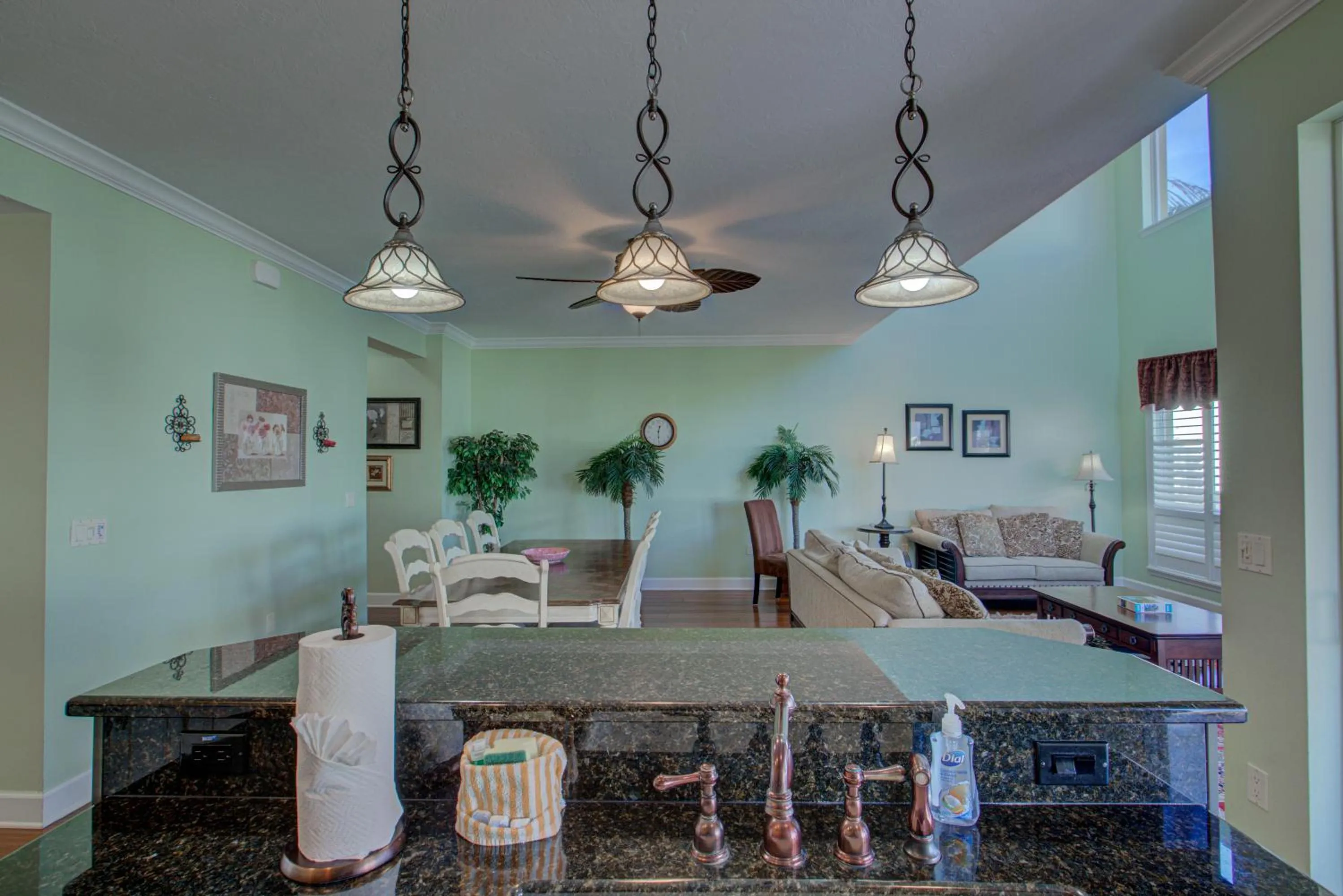 Property building in Anna Maria Island Beach Palace