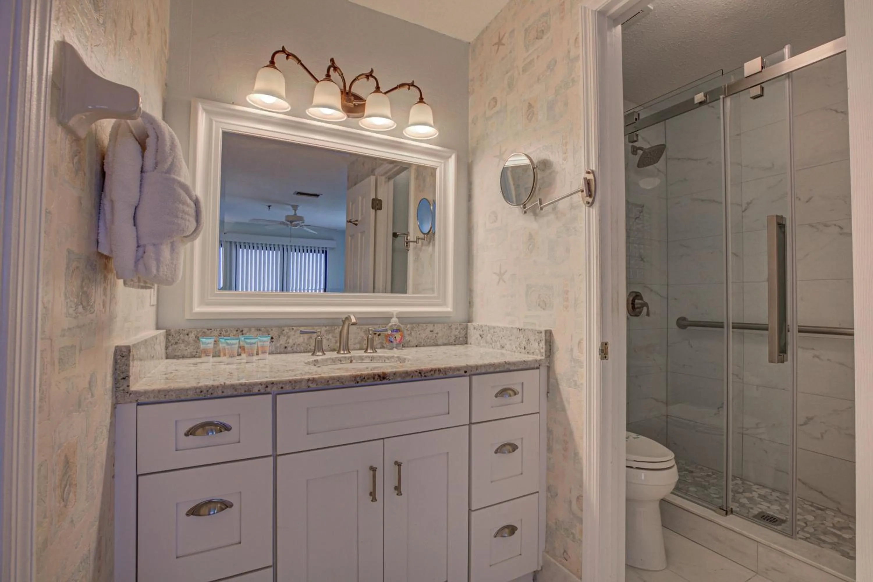 Anna Maria Island Beach Sands 101