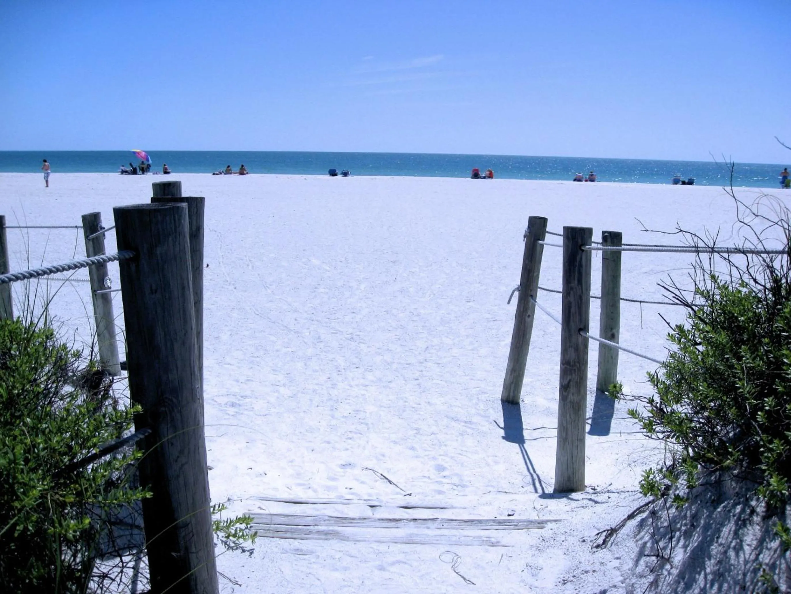 Property building in Anna Maria Island Beach Sands 101
