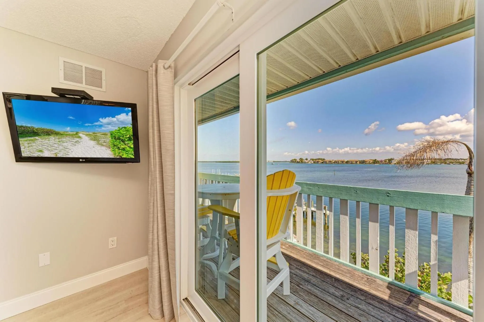 Property building in Anna Maria Island Beach Palms 6B