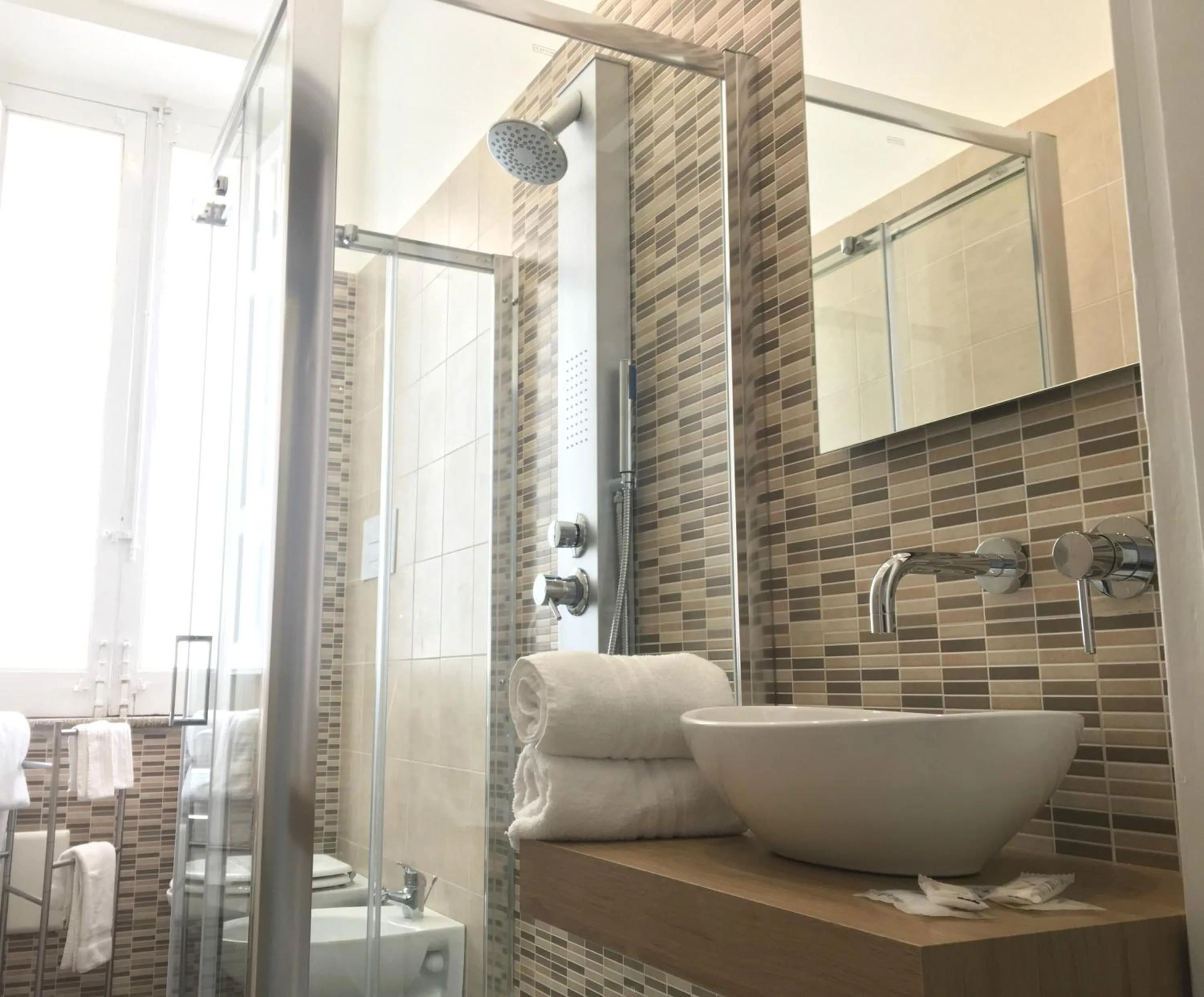 Bathroom in Deluxe B&B Centrocitta