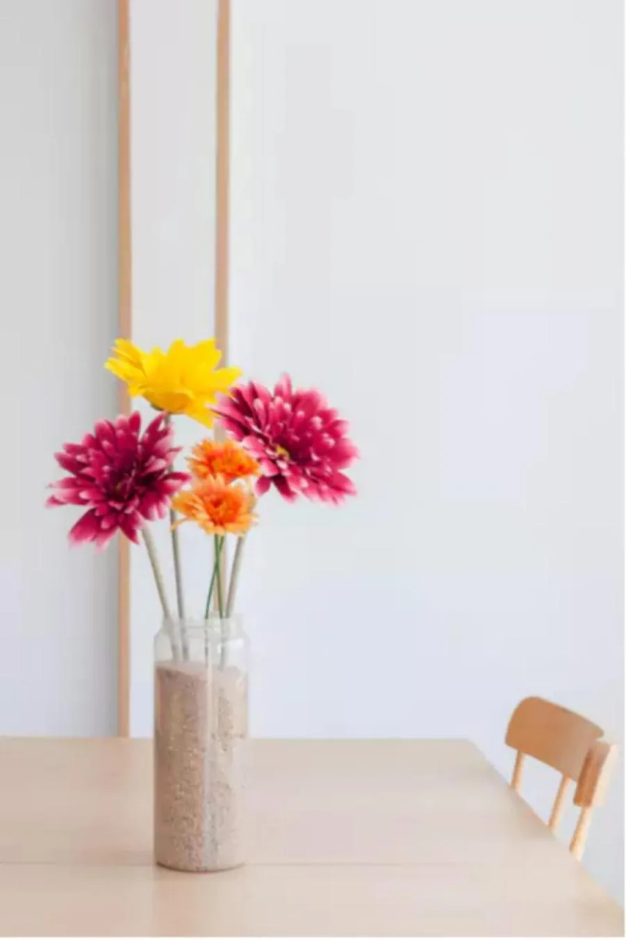 Dining area in LG Plaza Merida