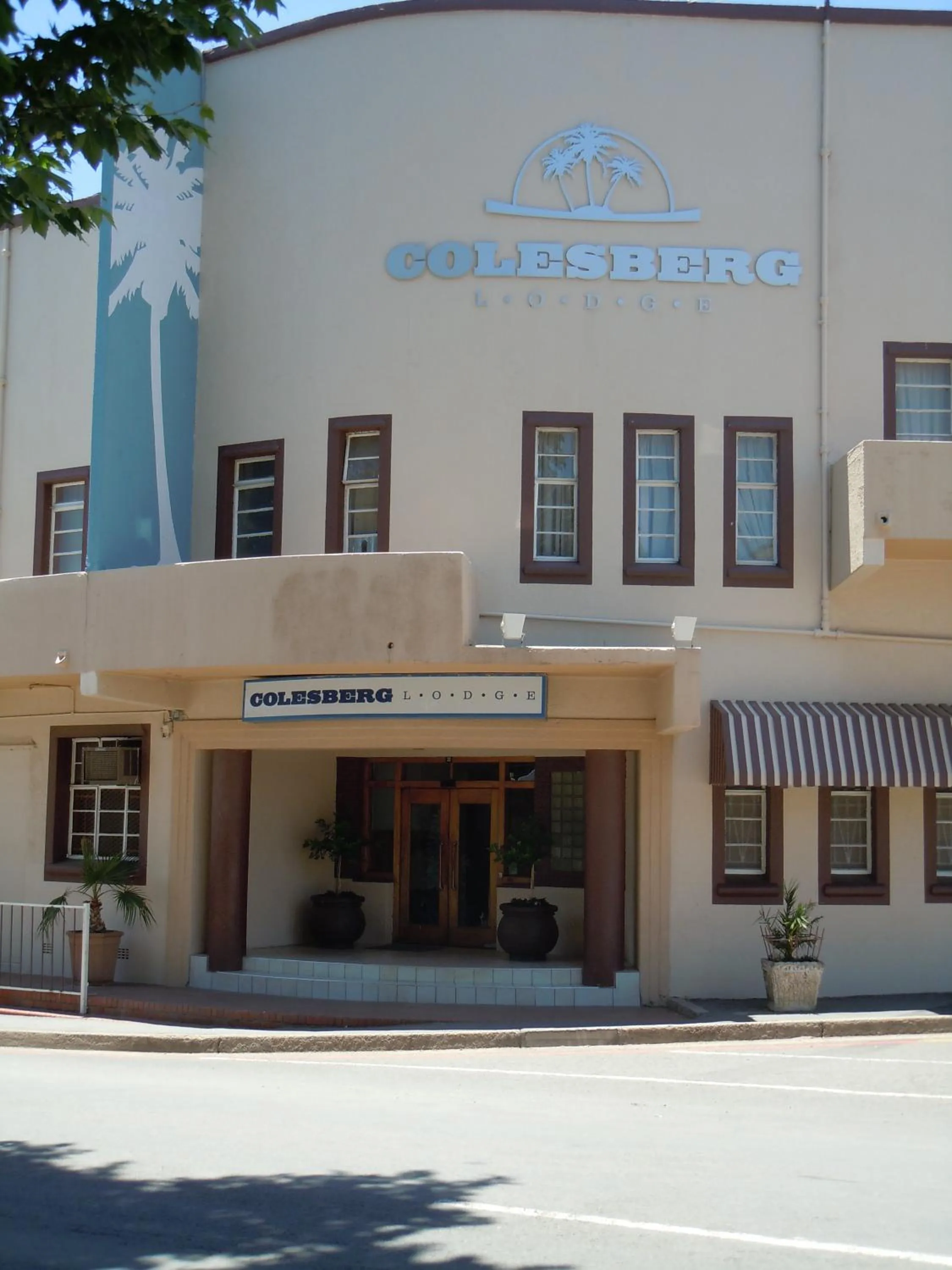 Property building in Colesberg Lodge