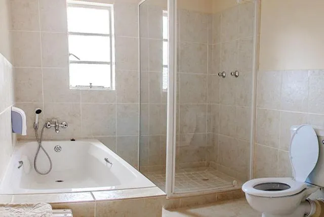 Shower in Colesberg Lodge