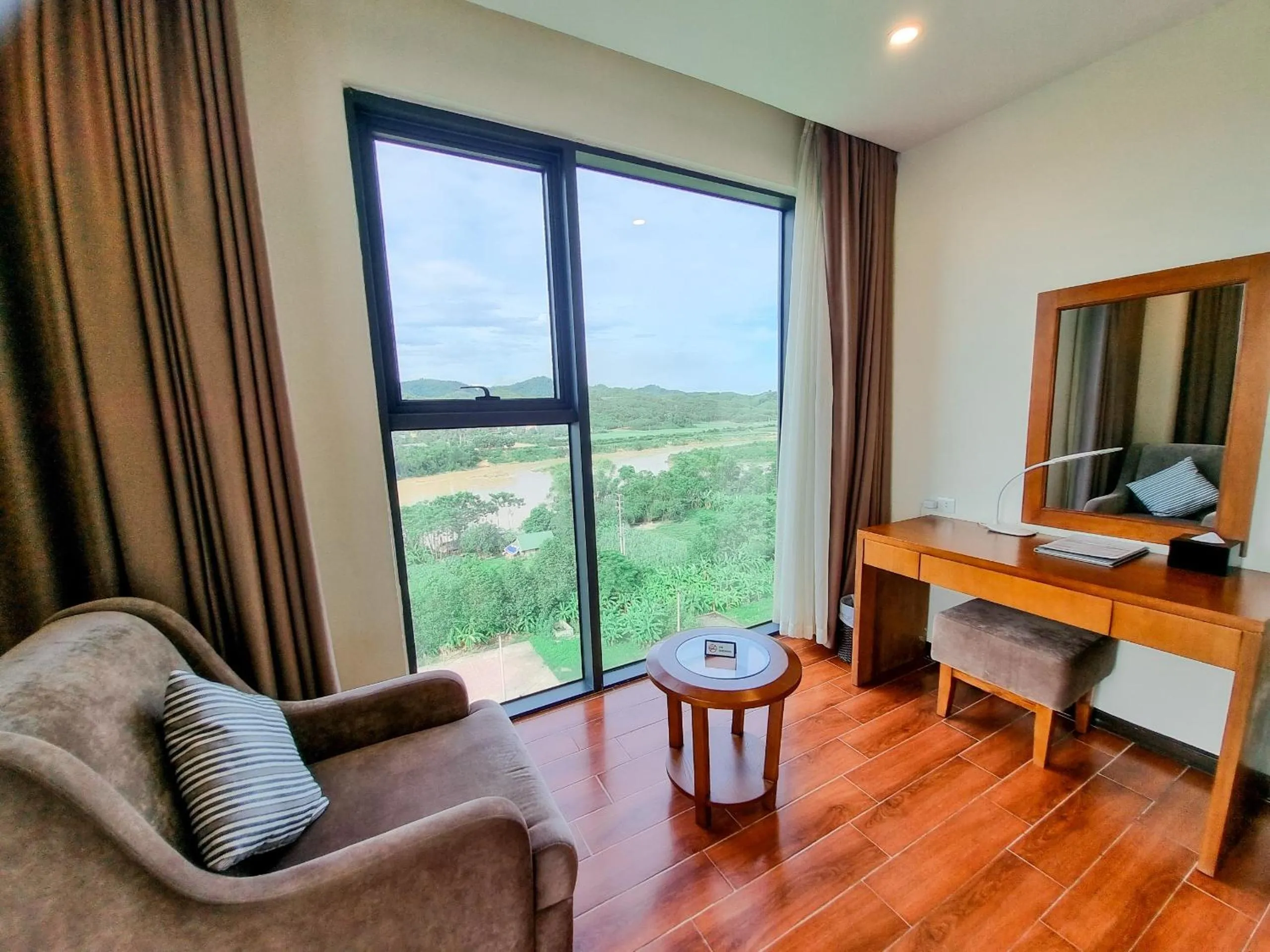 Seating area in Muong Thanh Holiday Con Cuong