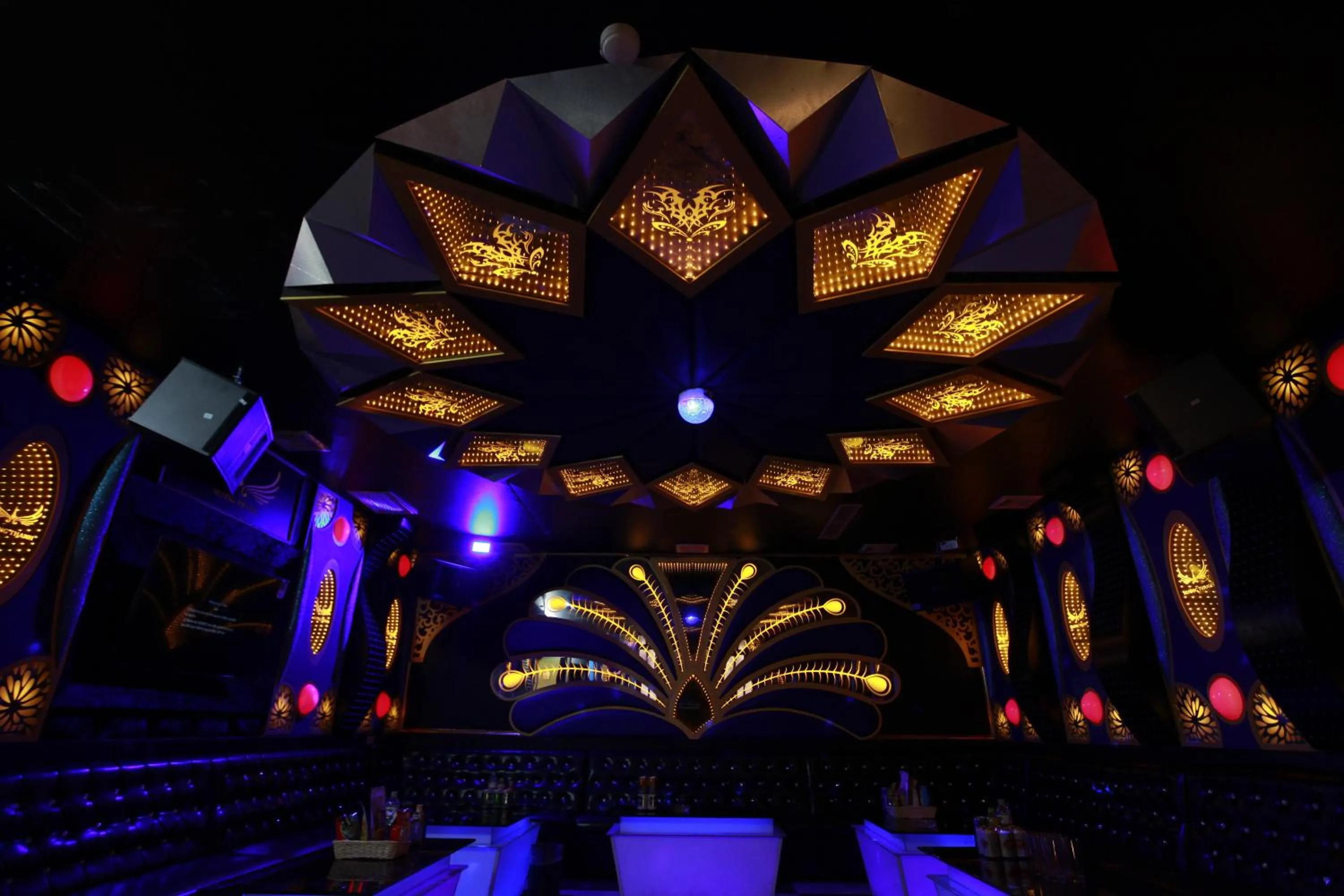 Karaoke in Muong Thanh Holiday Con Cuong