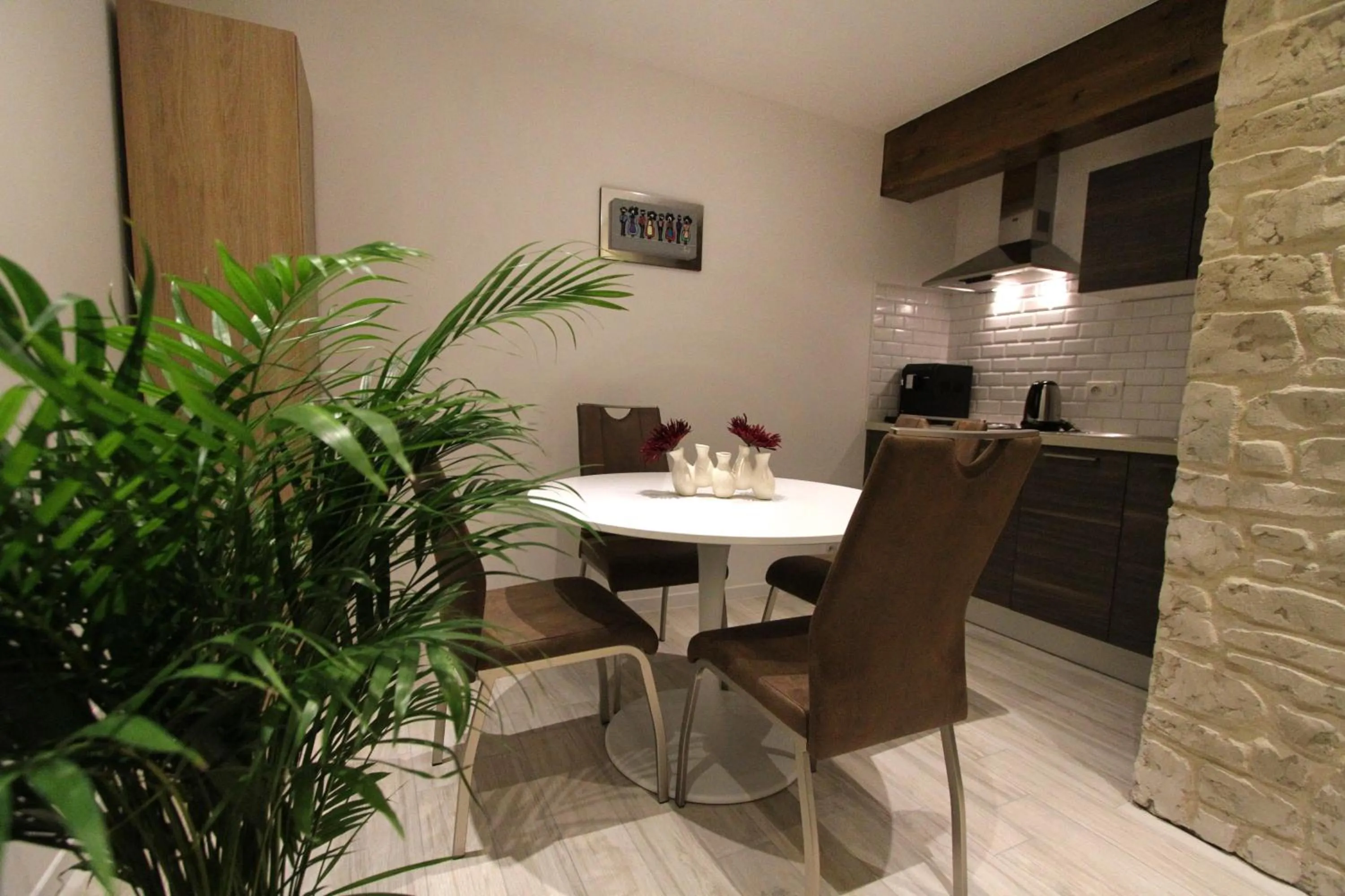 Kitchen or kitchenette in Le Moulin d'Oscar & Spa - Mulhouse Nord