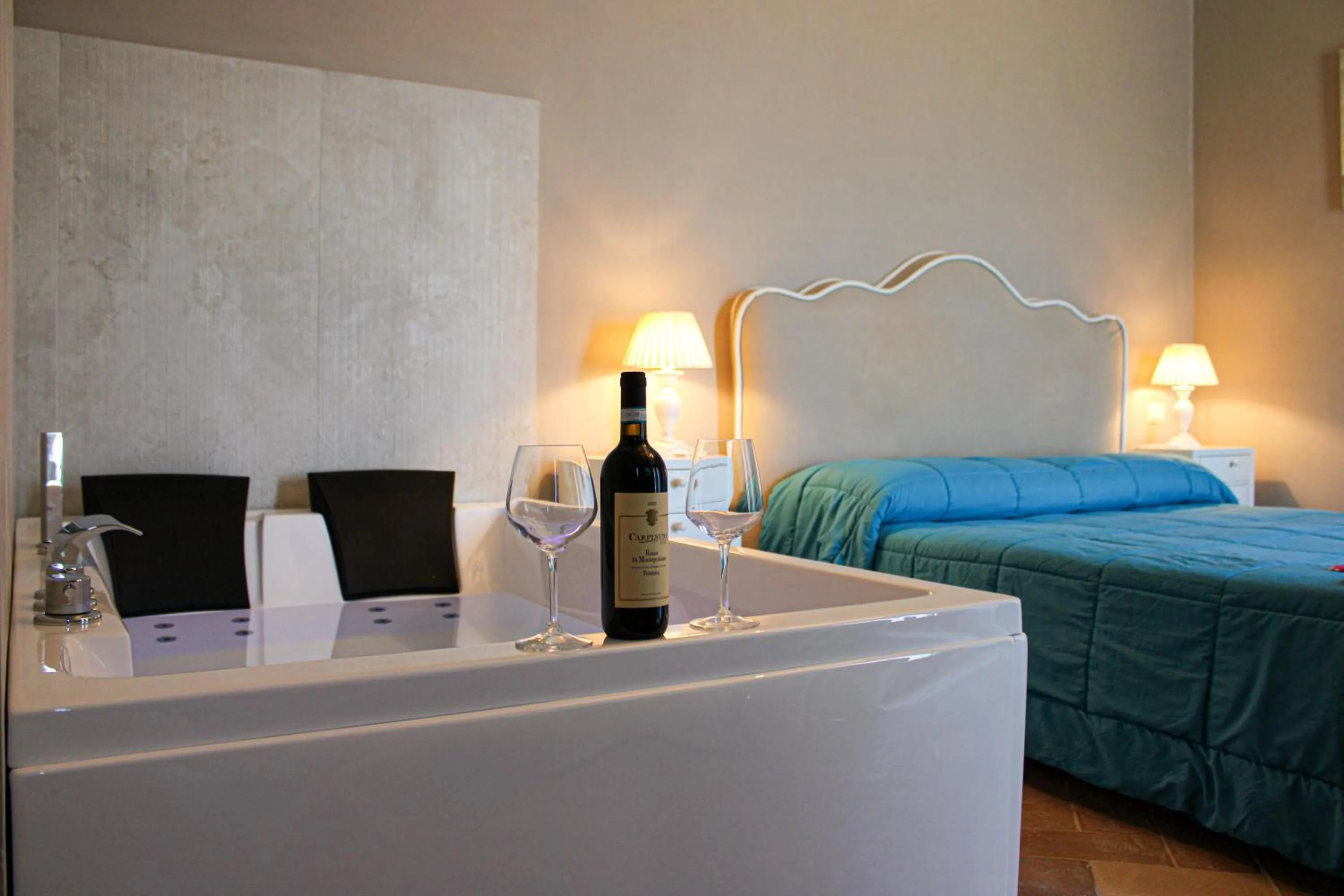 Bed in Antica Quercia Villa & Spa