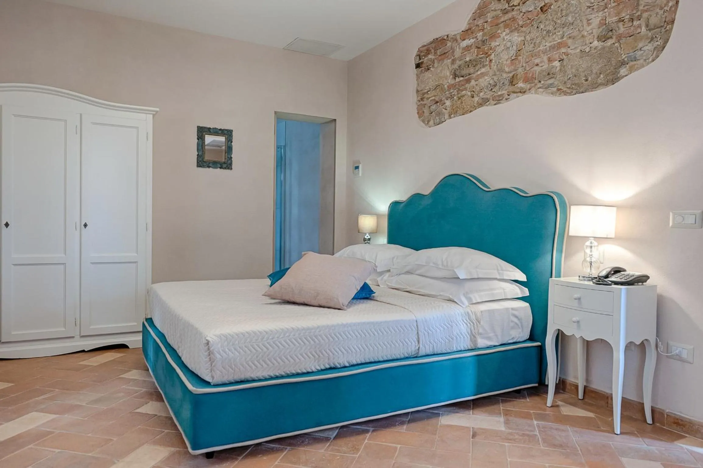 Bed in Antica Quercia Villa & Spa