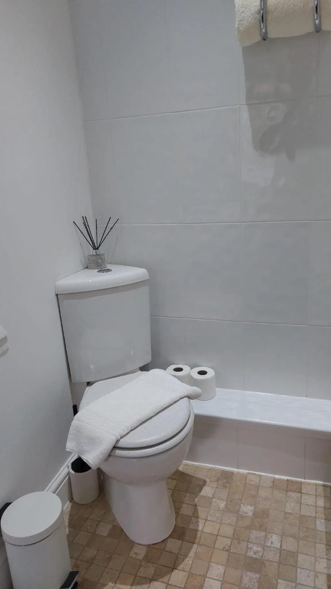 Bathroom in Ashleigh House