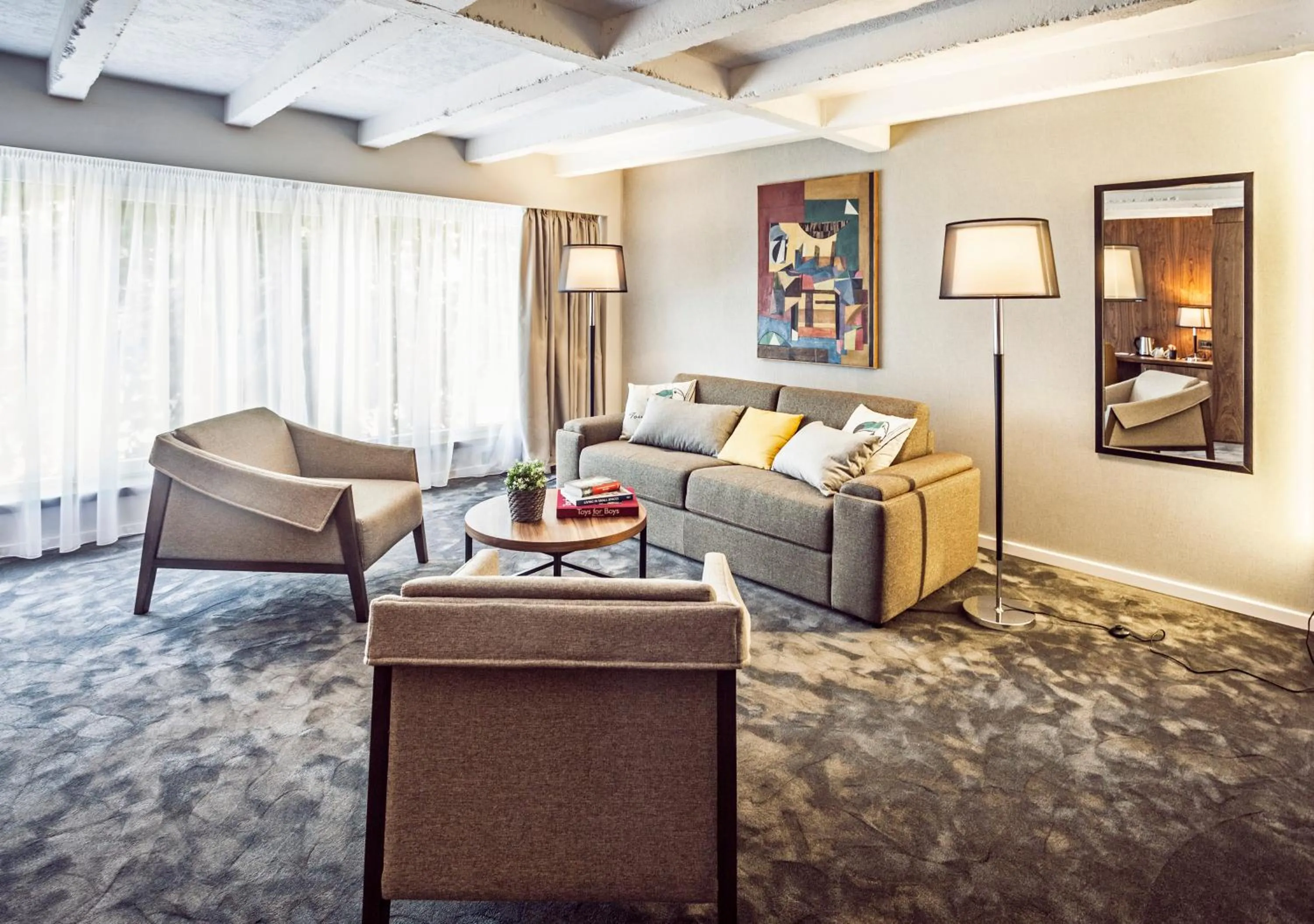 Spring in Nomad Luxury Suites