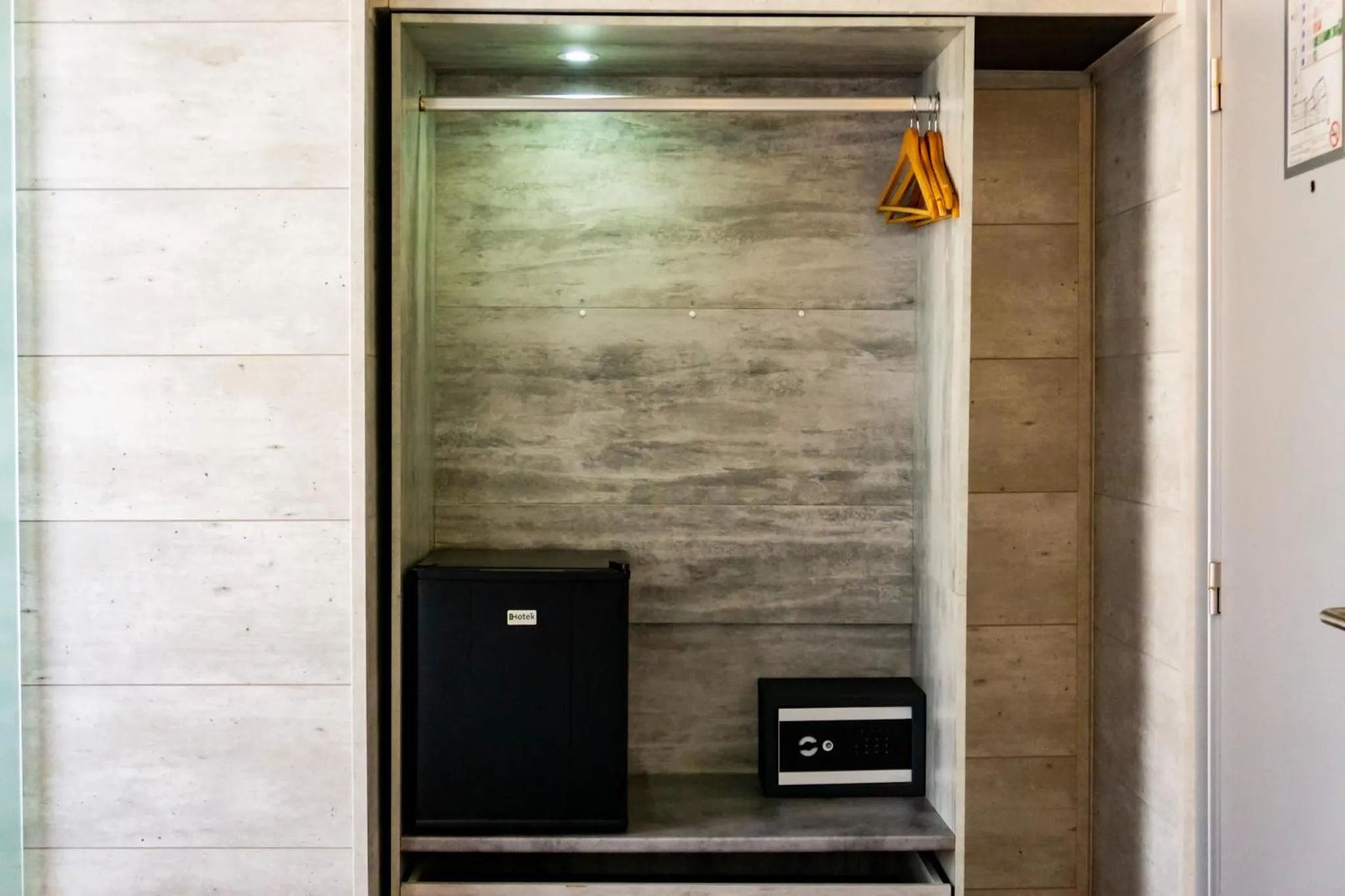 oven in Hotel Richmond